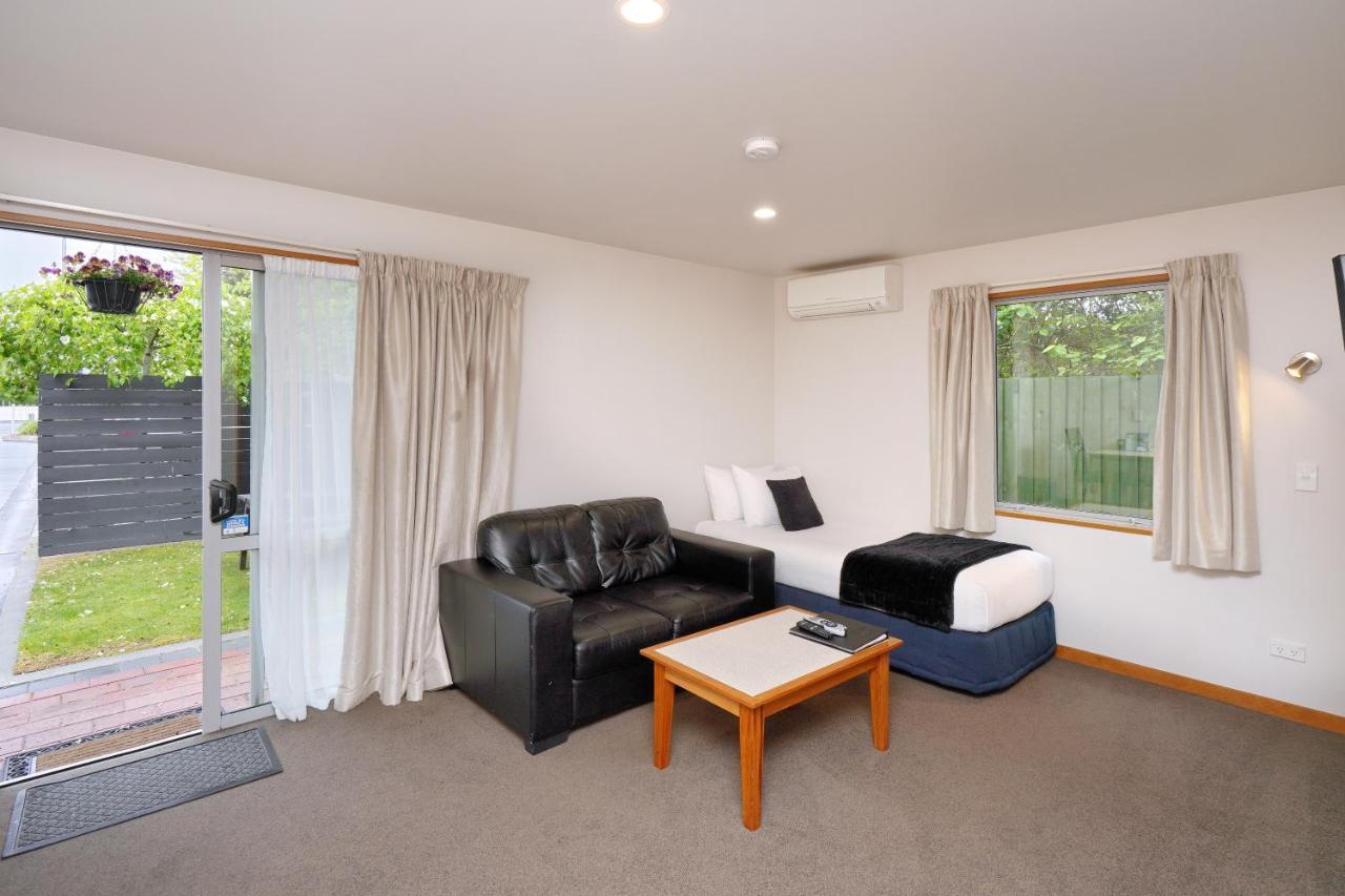 Family Room with Private Bathroom