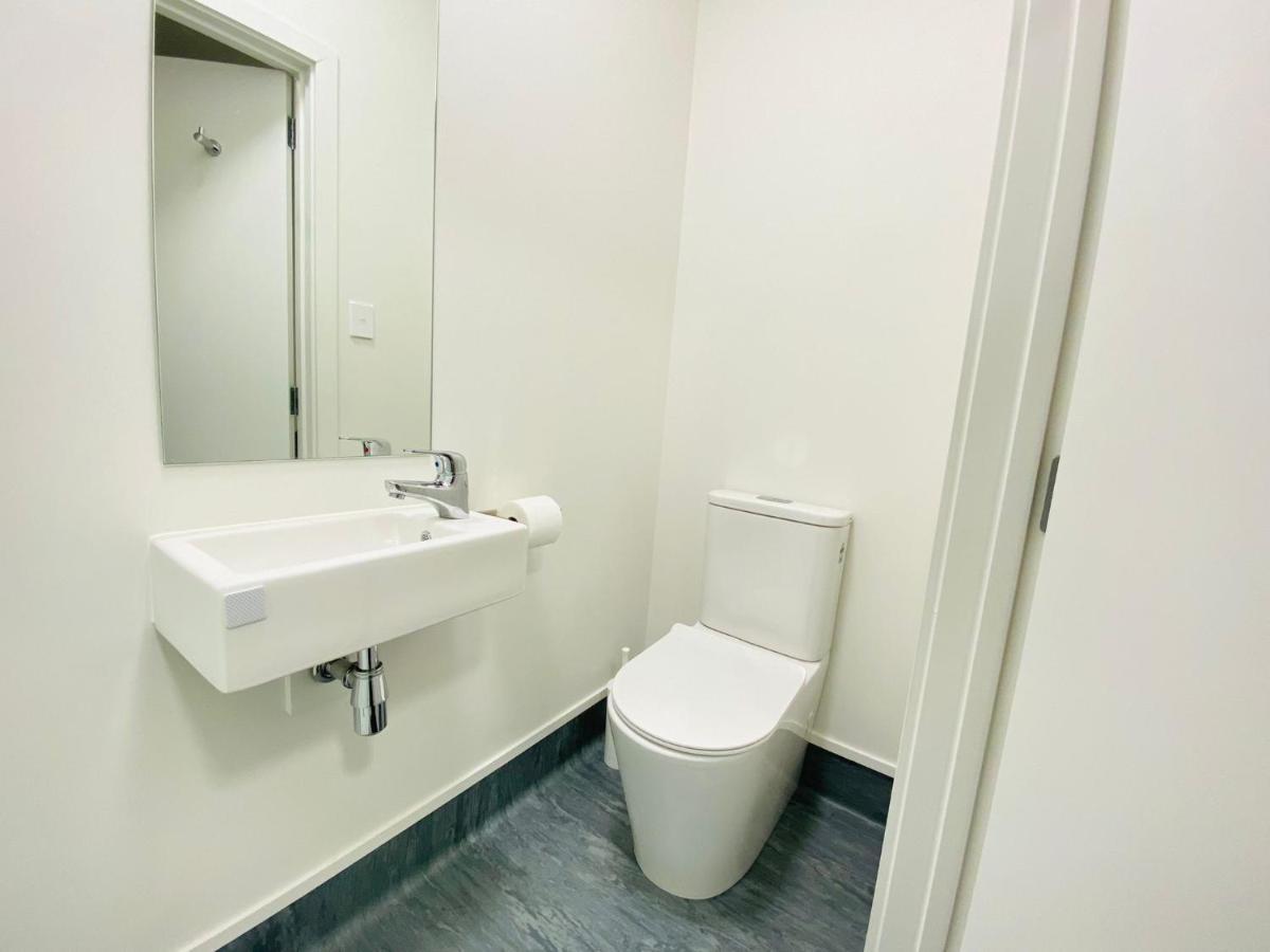 Economy Twin Room