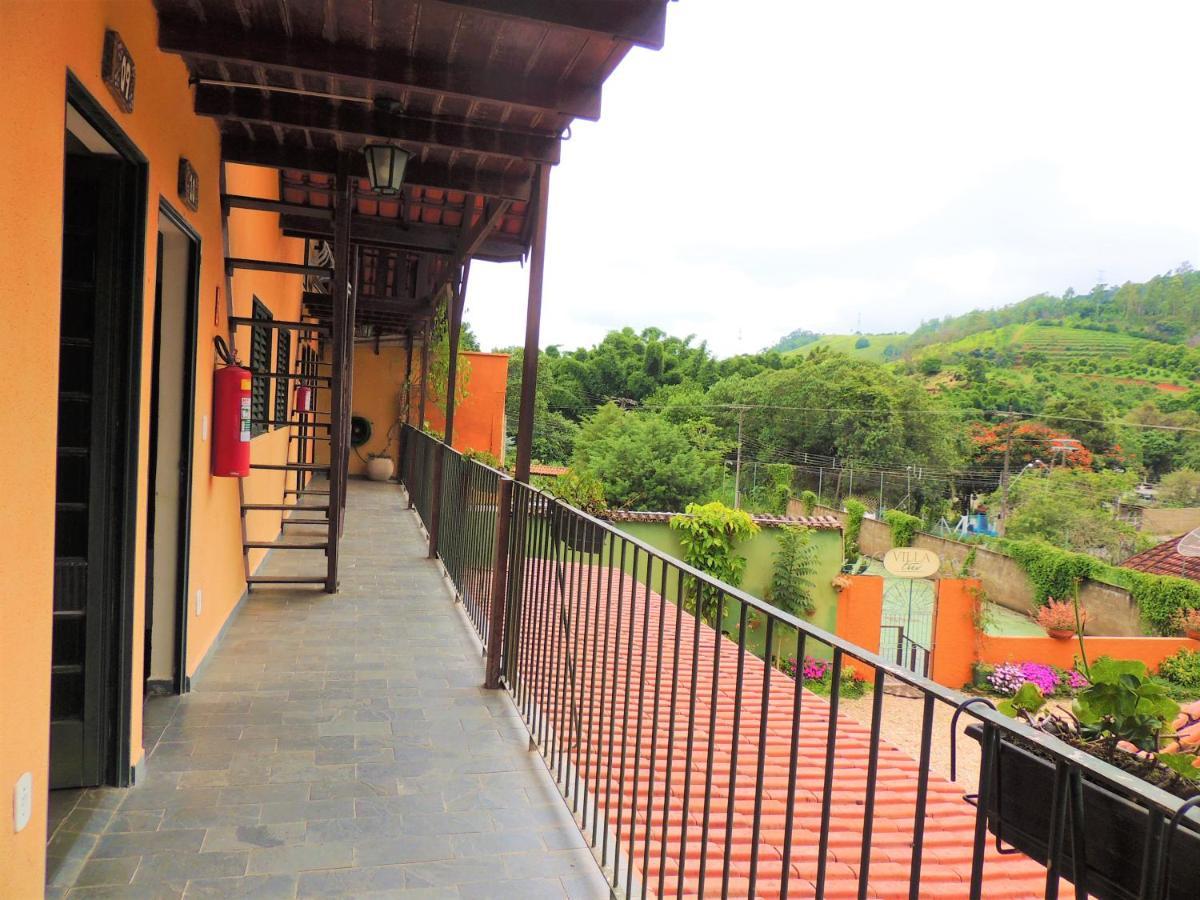 Suite with Mountain View