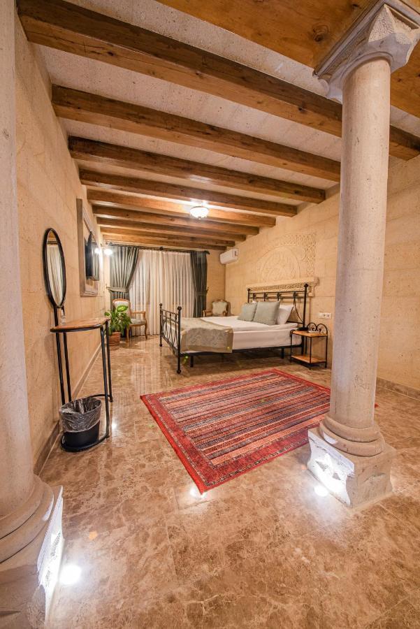 Stone Junior Suite