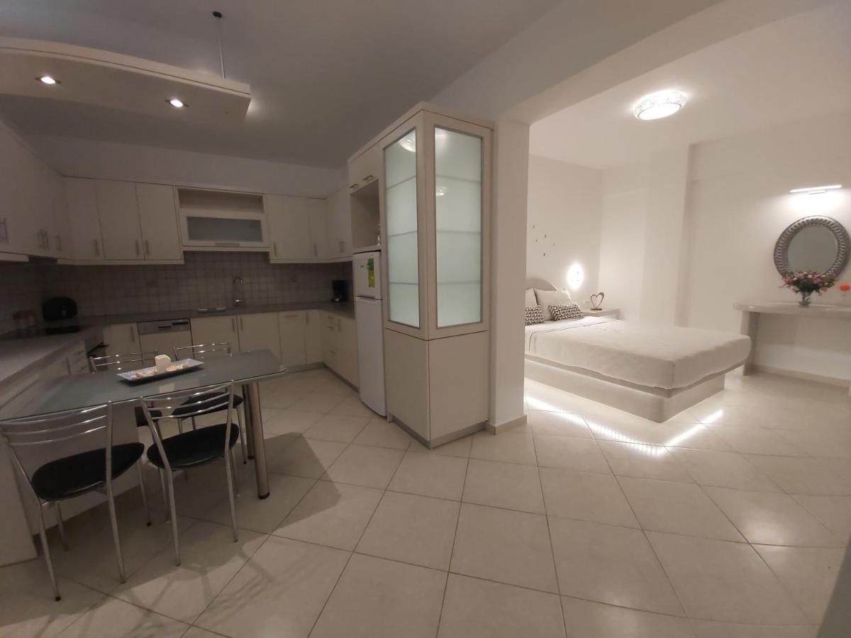 Deluxe Apartment with Outdoor Hot Tub