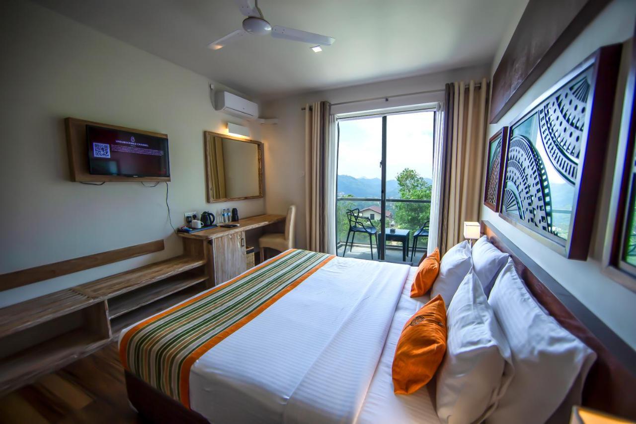Superior Double or Twin Room with Mountain View