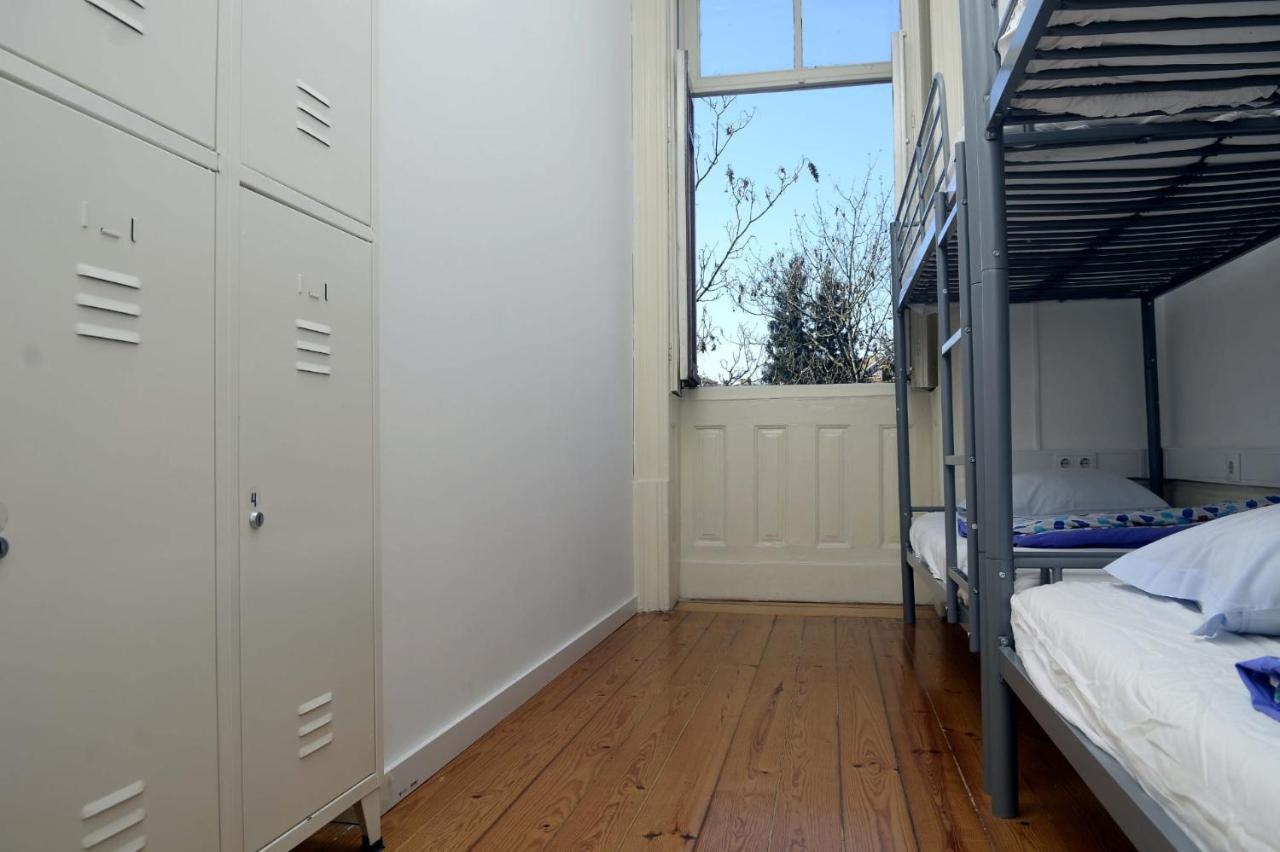 Bed in 4-Bed Dormitory Room