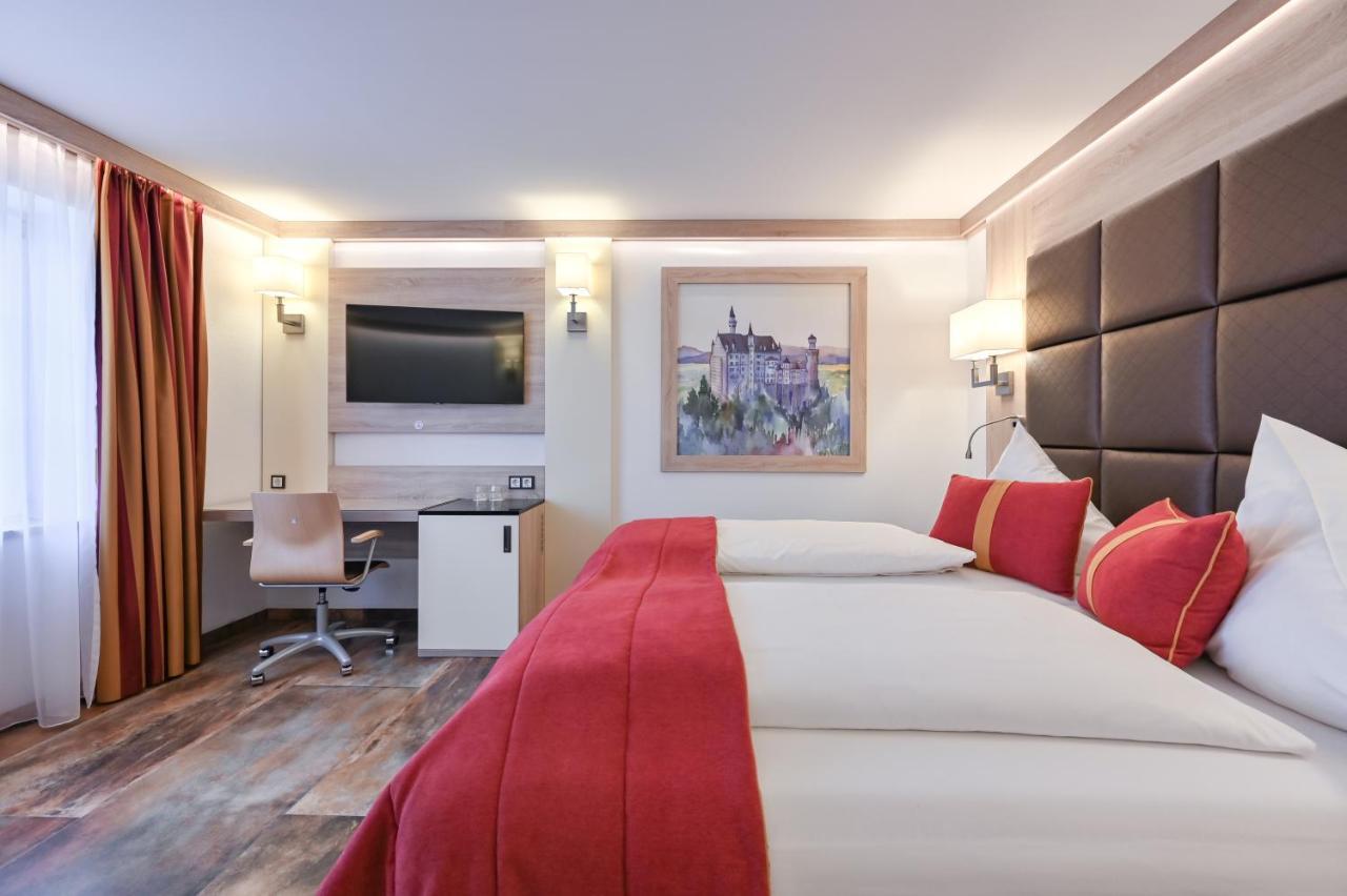 Classic Quadruple Room