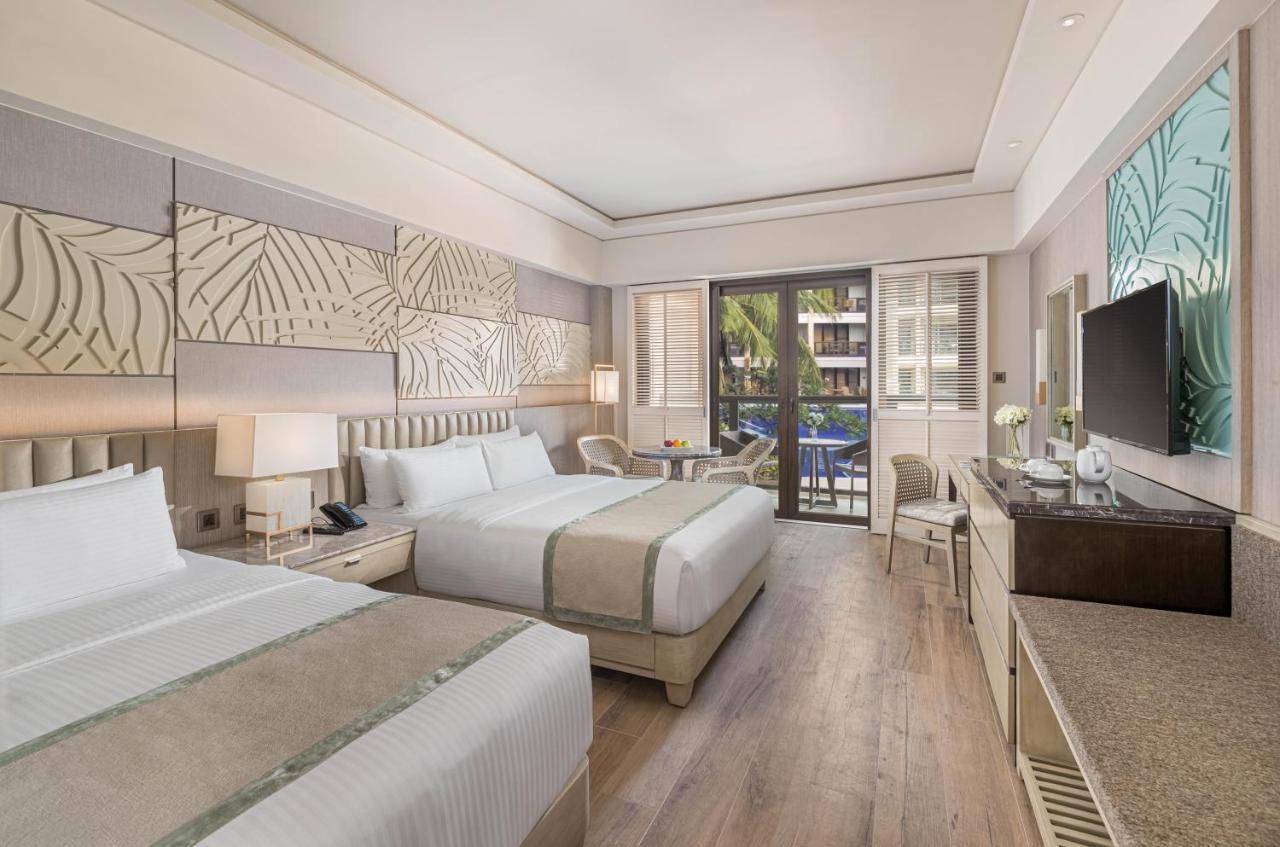 Premier Room with Direct Pool Access