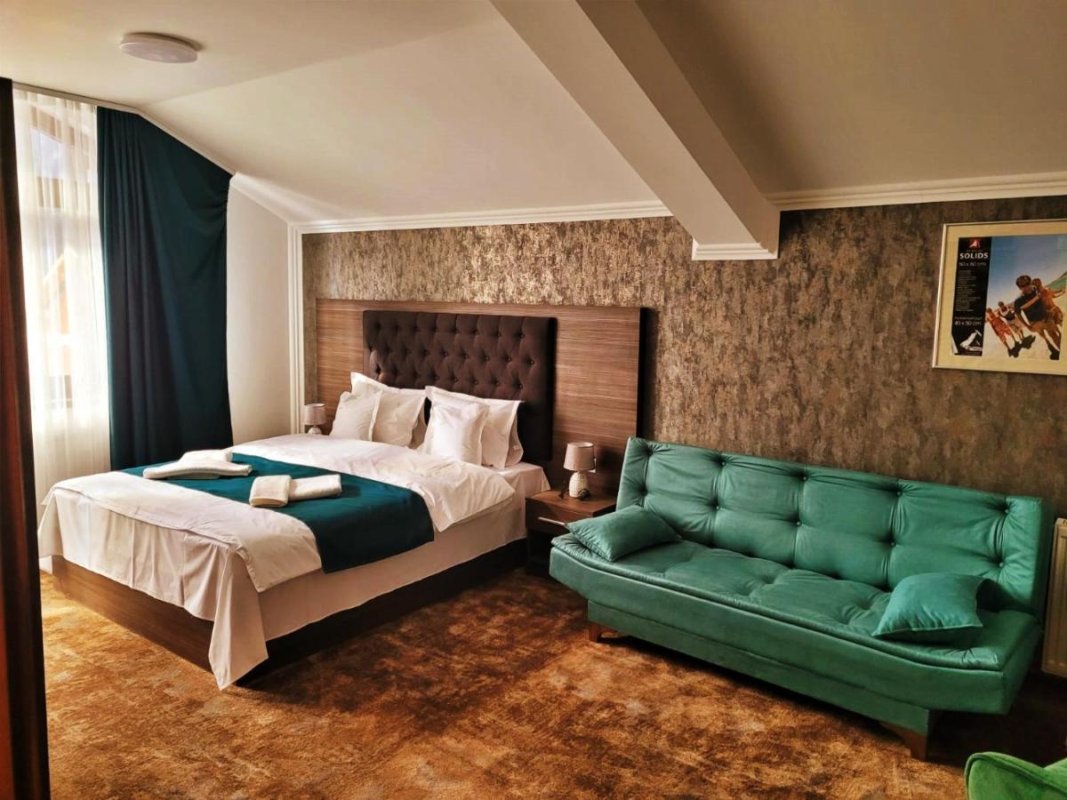 Suite with Balcony