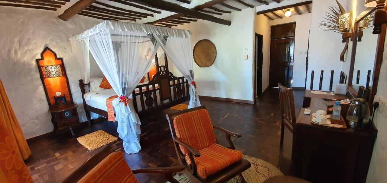 Deluxe Double Room with Garden View