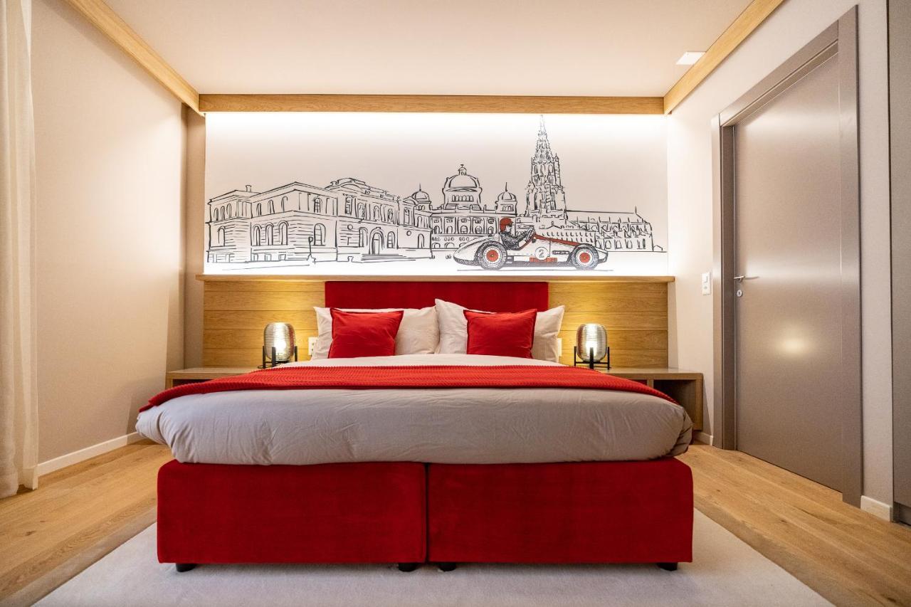 Courtyard Twin Room with Kitchenette and Terrace