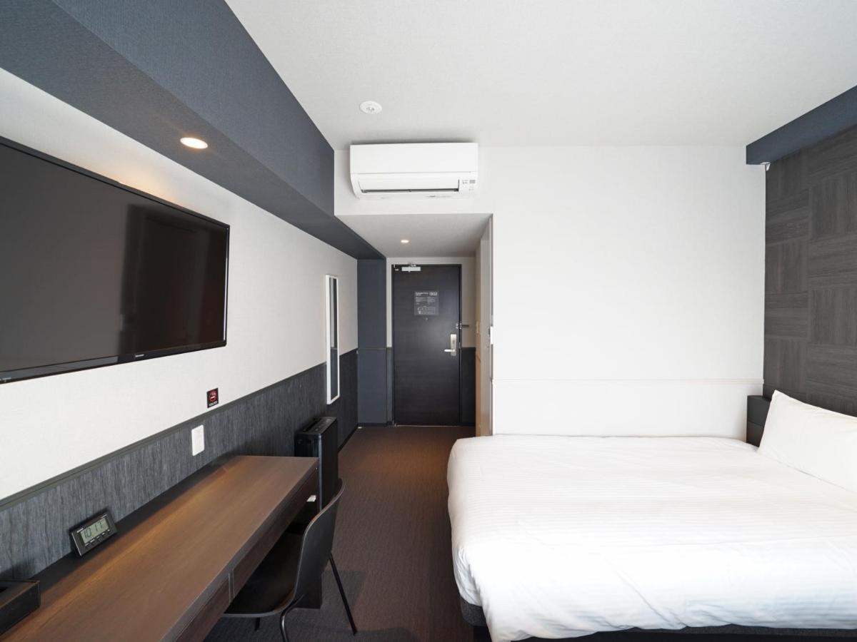 Standard Twin Room - Non-Smoking