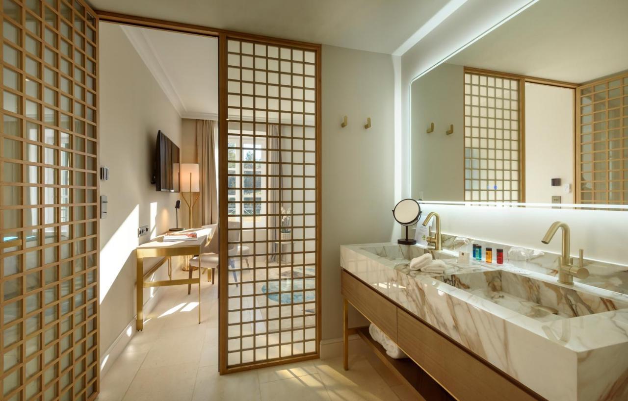 Junior Suite with Terrace