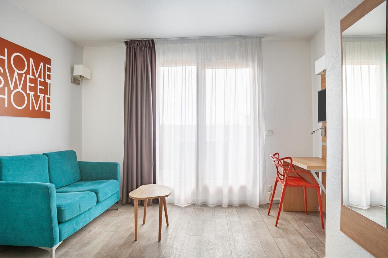 Apartment - 1 to 4 People