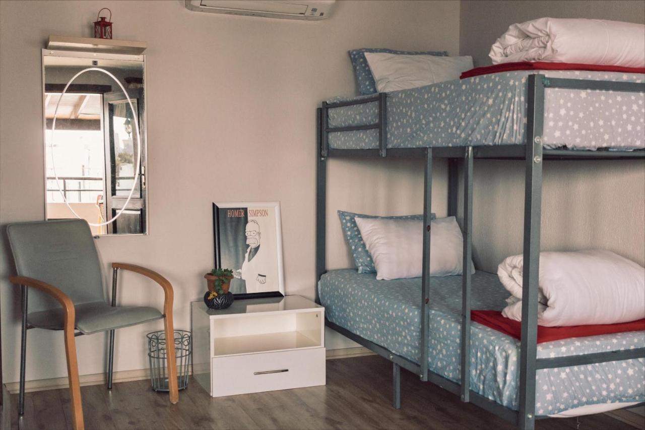 Mixed Dormitory Room