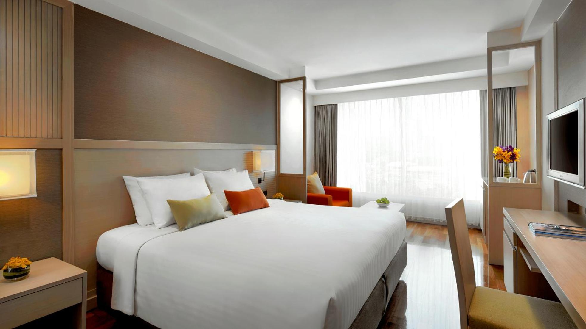 Superior Double or Twin Room with City View