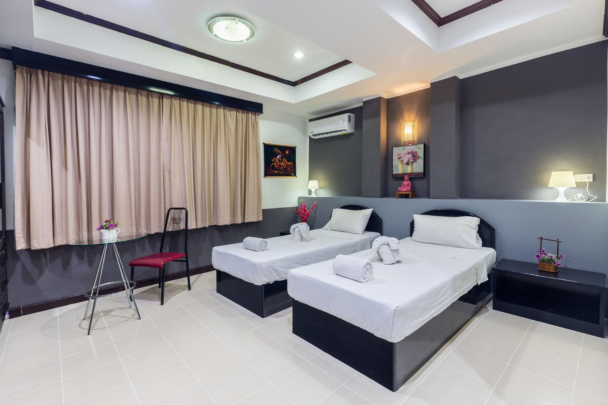 Deluxe Double or Twin Room