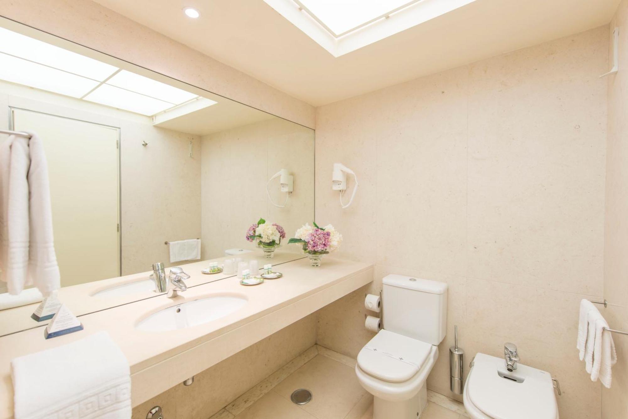 King Room with Disability Access