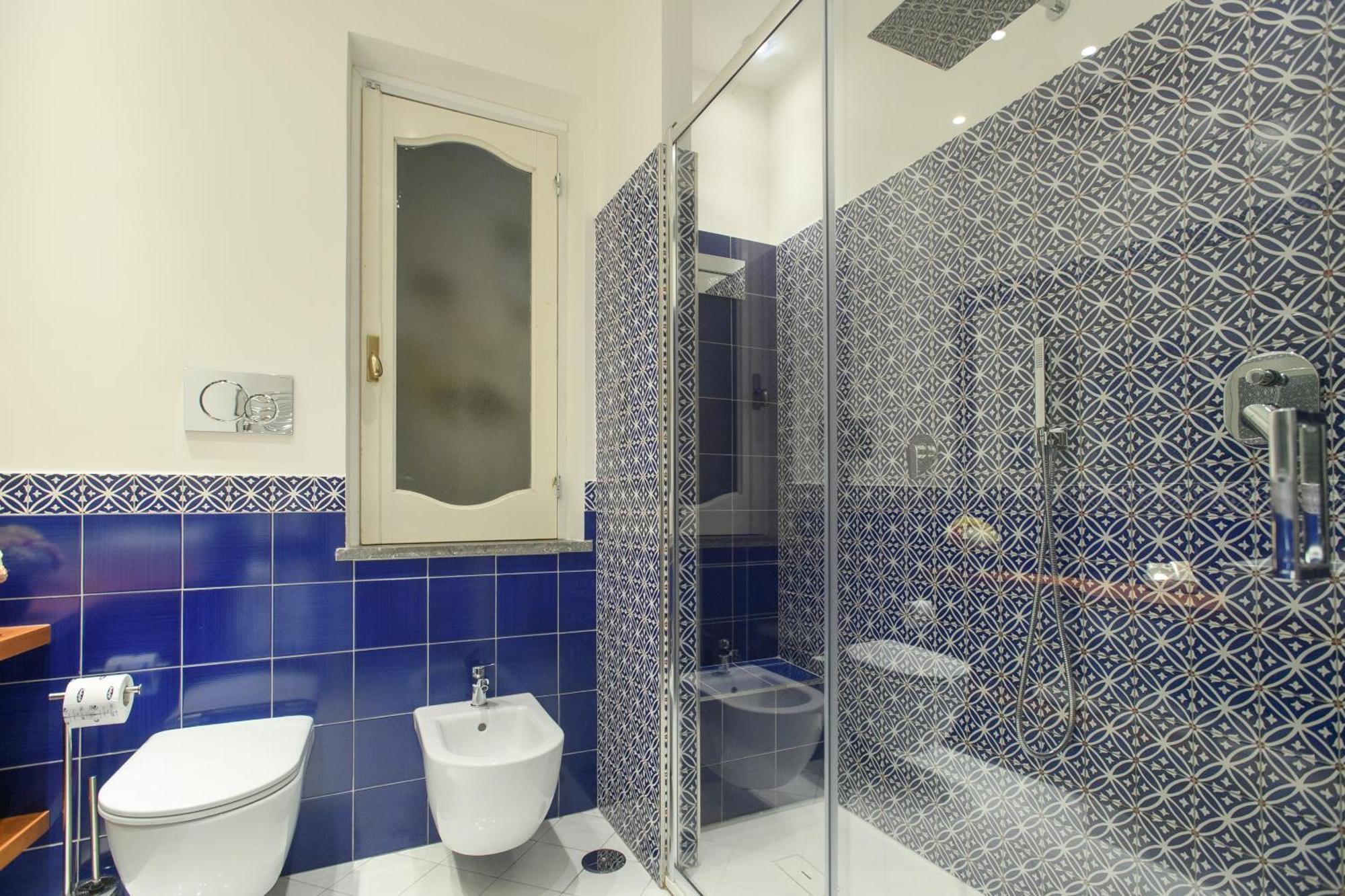 Triple Room with Sea View and Private Balcony