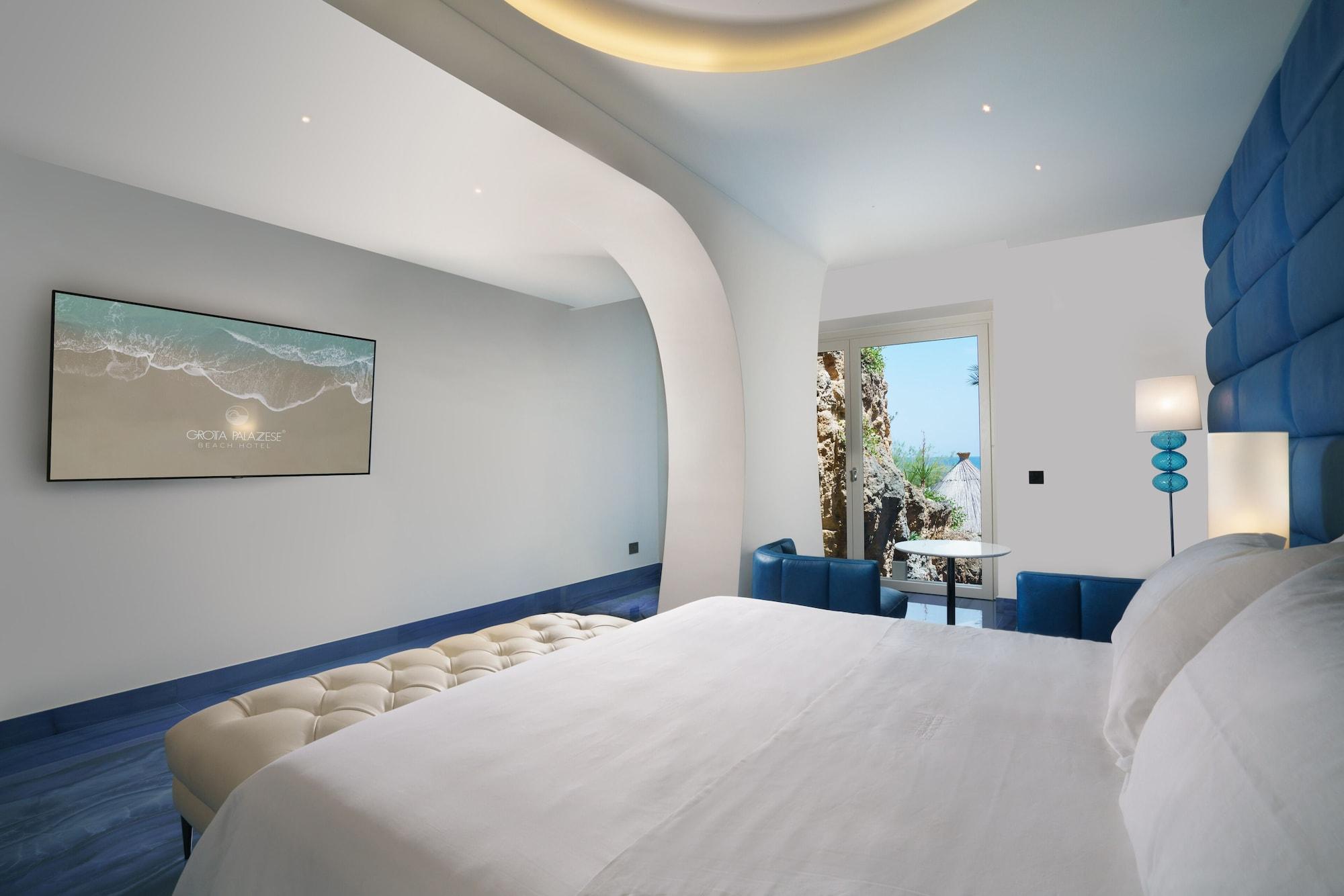 Suite with Sea View