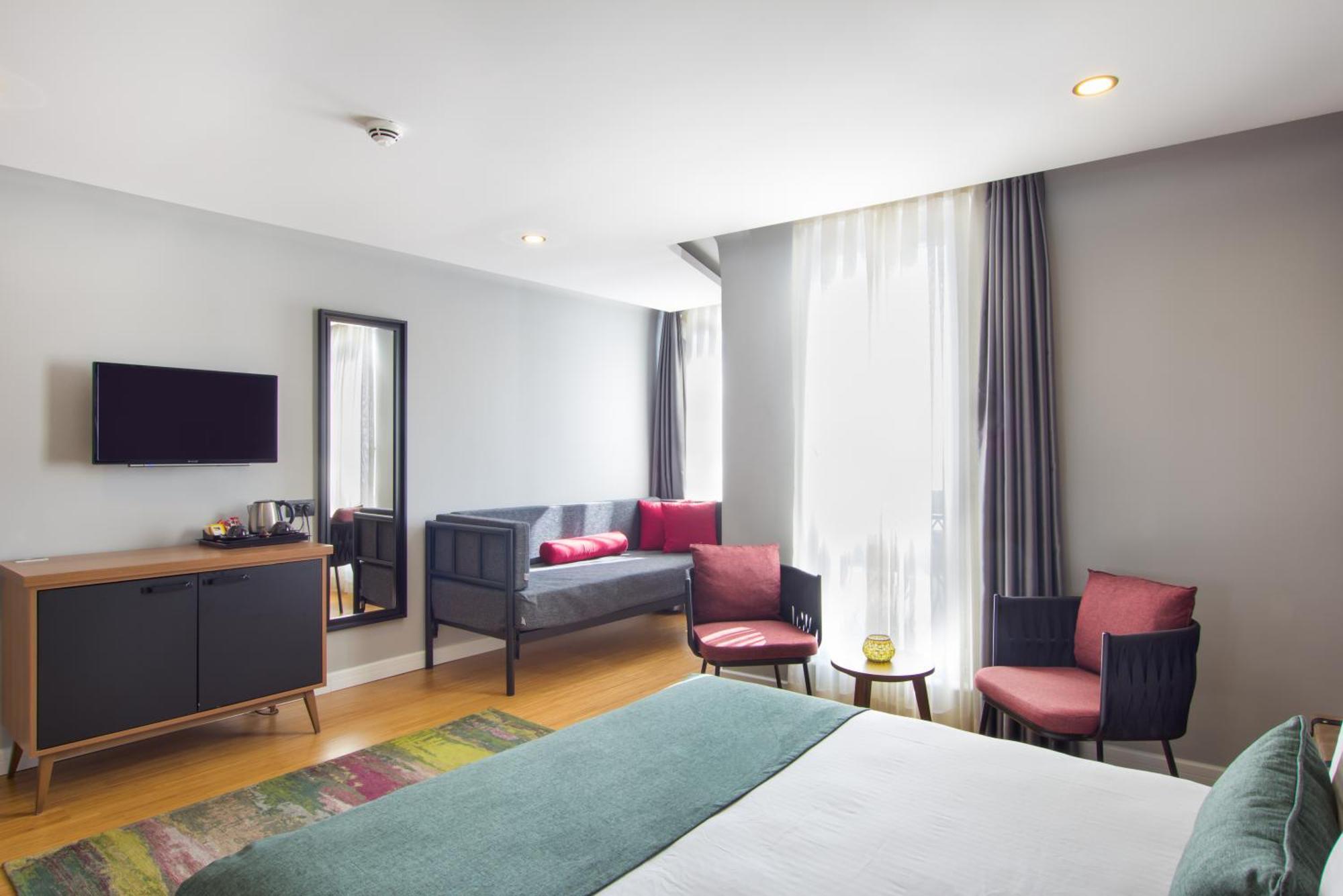 Superior Triple Room with Sea View