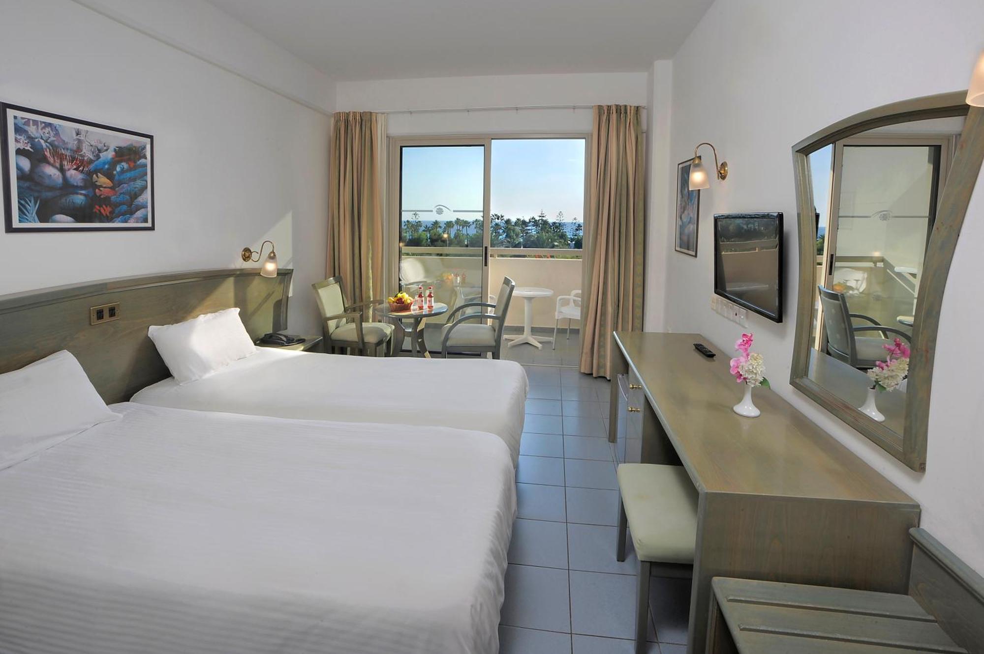 Standard Room with Side Sea View
