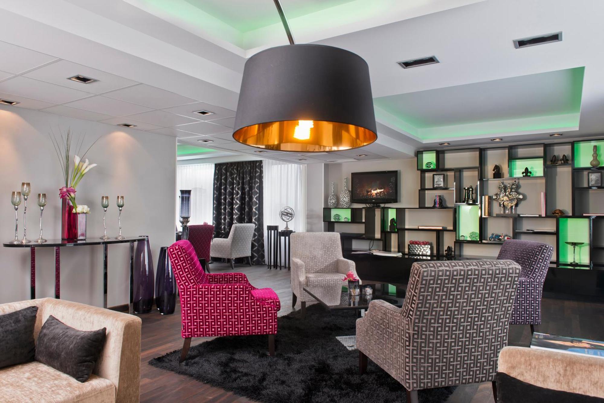 Club Double Room with free Club Lounge Access