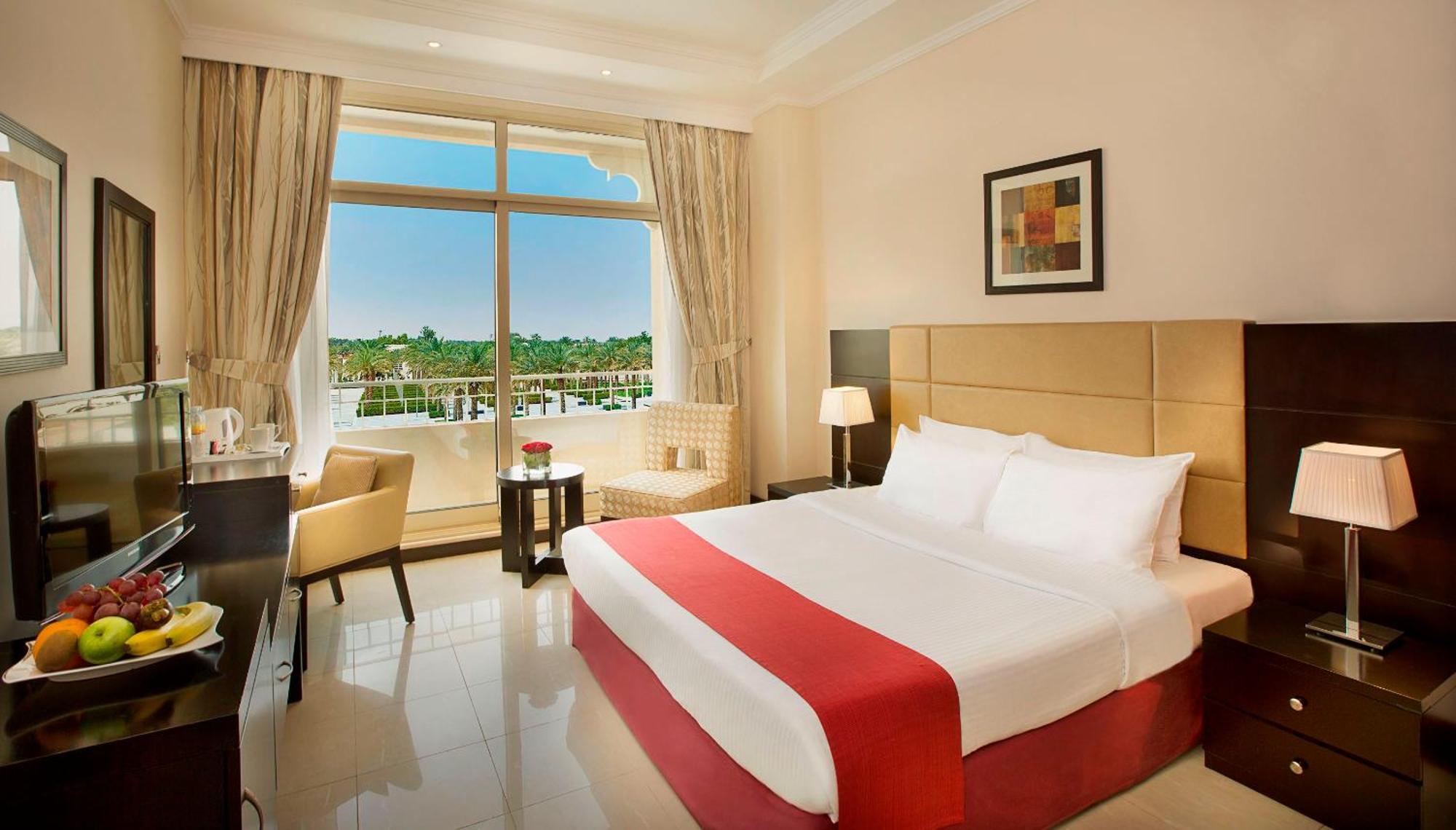 Deluxe Family Room