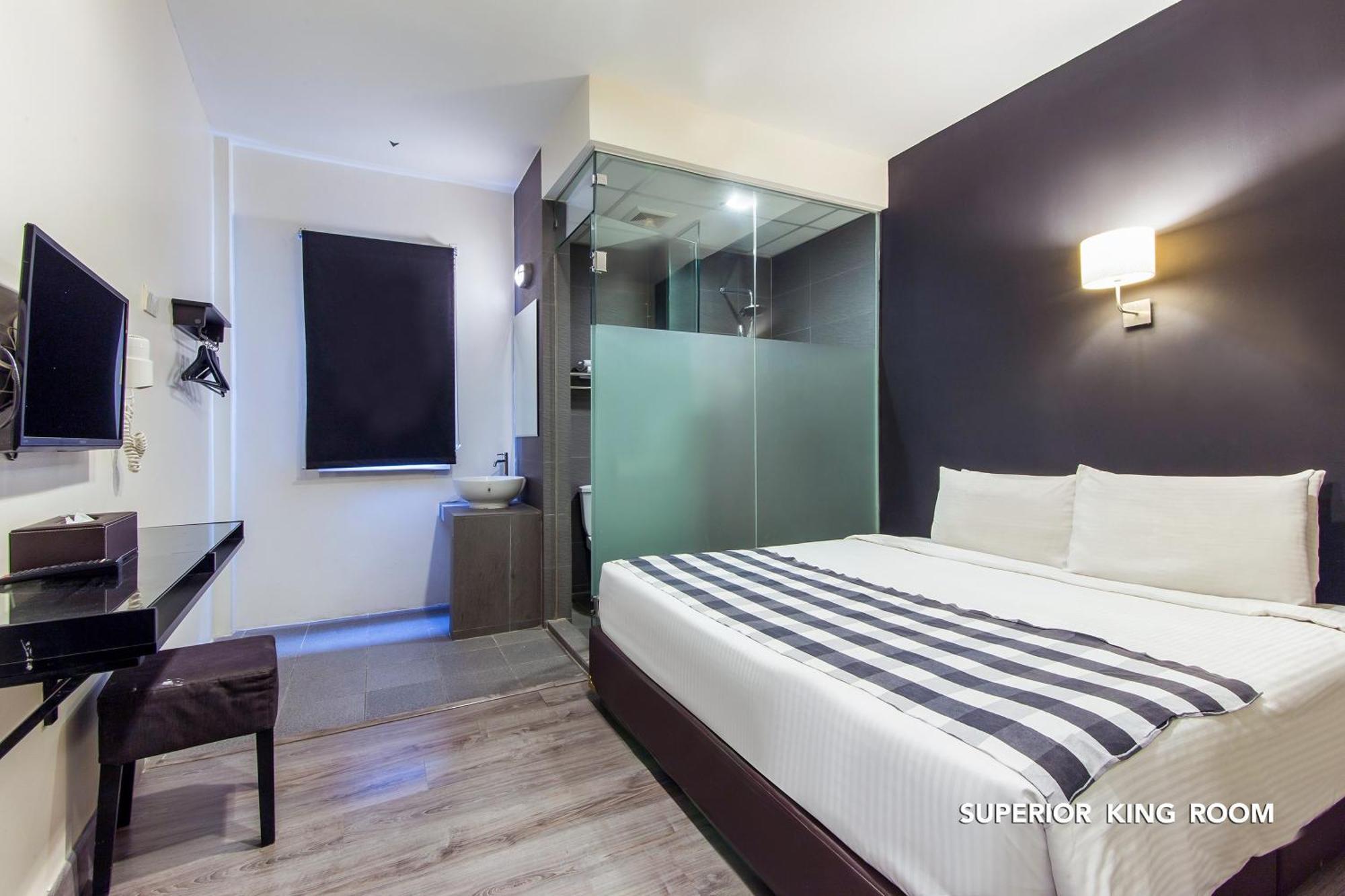 Superior King Room