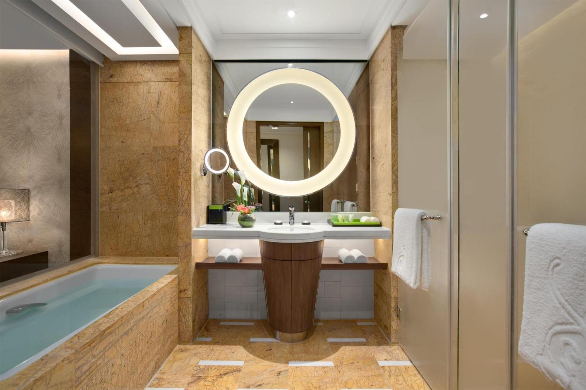 Executive Club Room Twin
