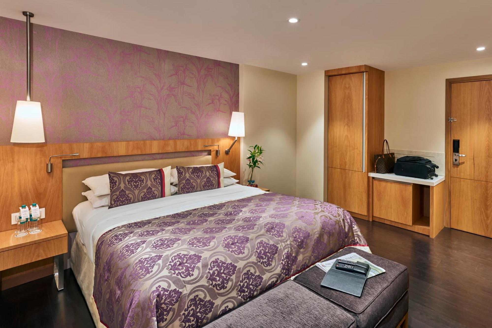 Superior Executive Room - 15% disc on Food & Soft Beverages on dine in Koi Garden Restaurant - Happy Hours 1+1 at Koi Garden (On selected Brands only Timing 1700hrs – 2000hrs) Valid till 30th Sep 2026
