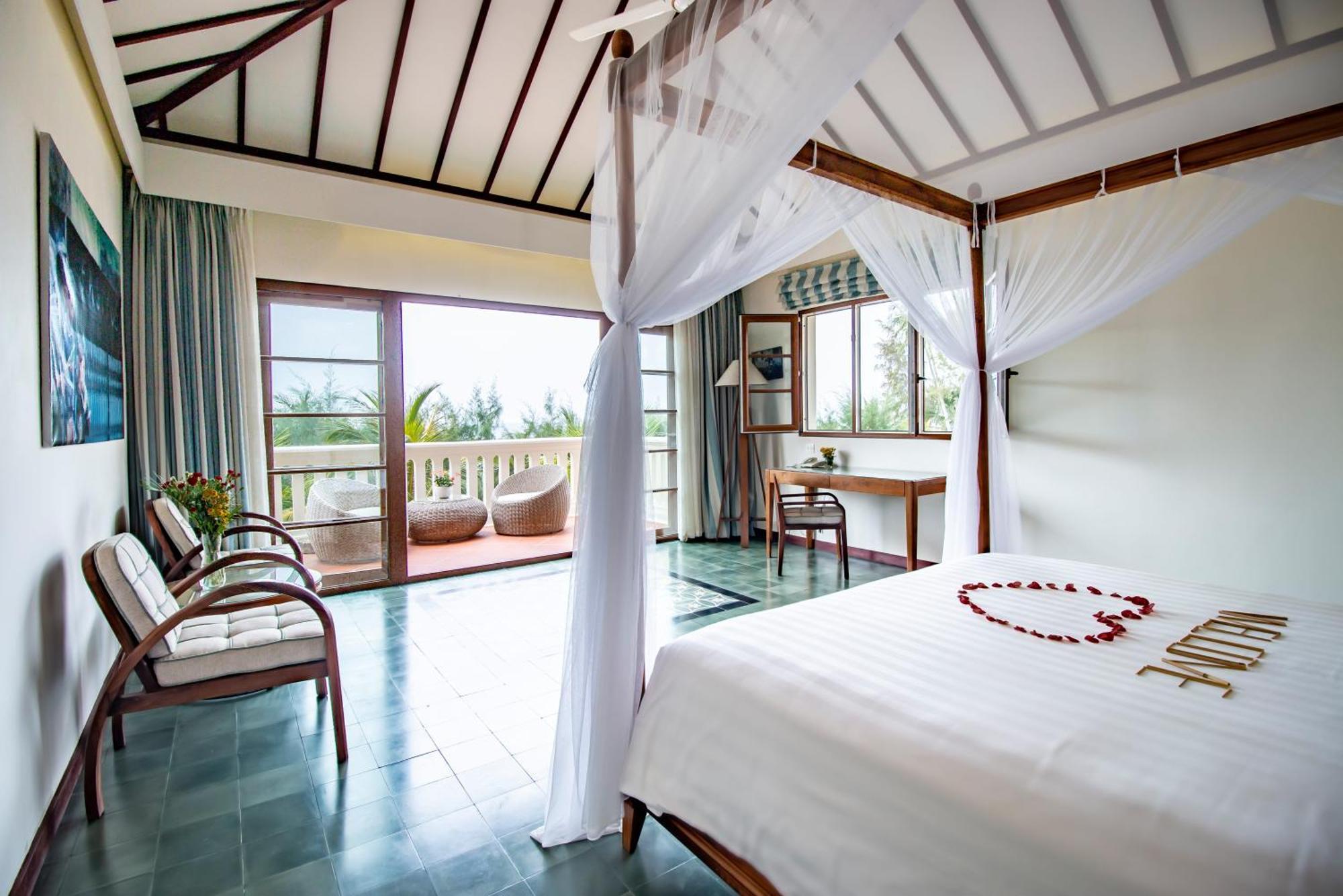 Standard King Room