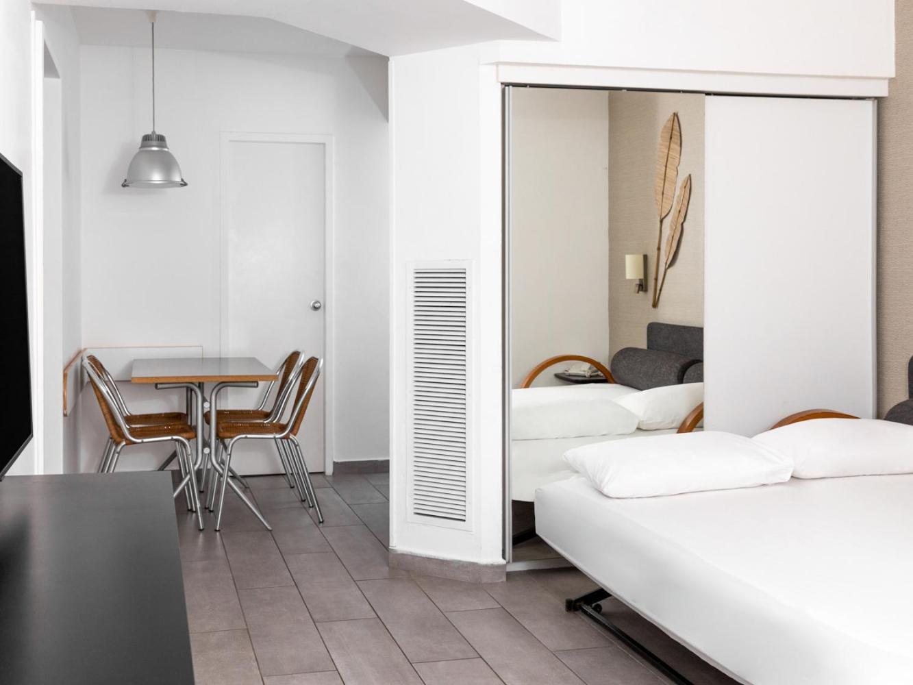 Mini Apartment (4 Adults)