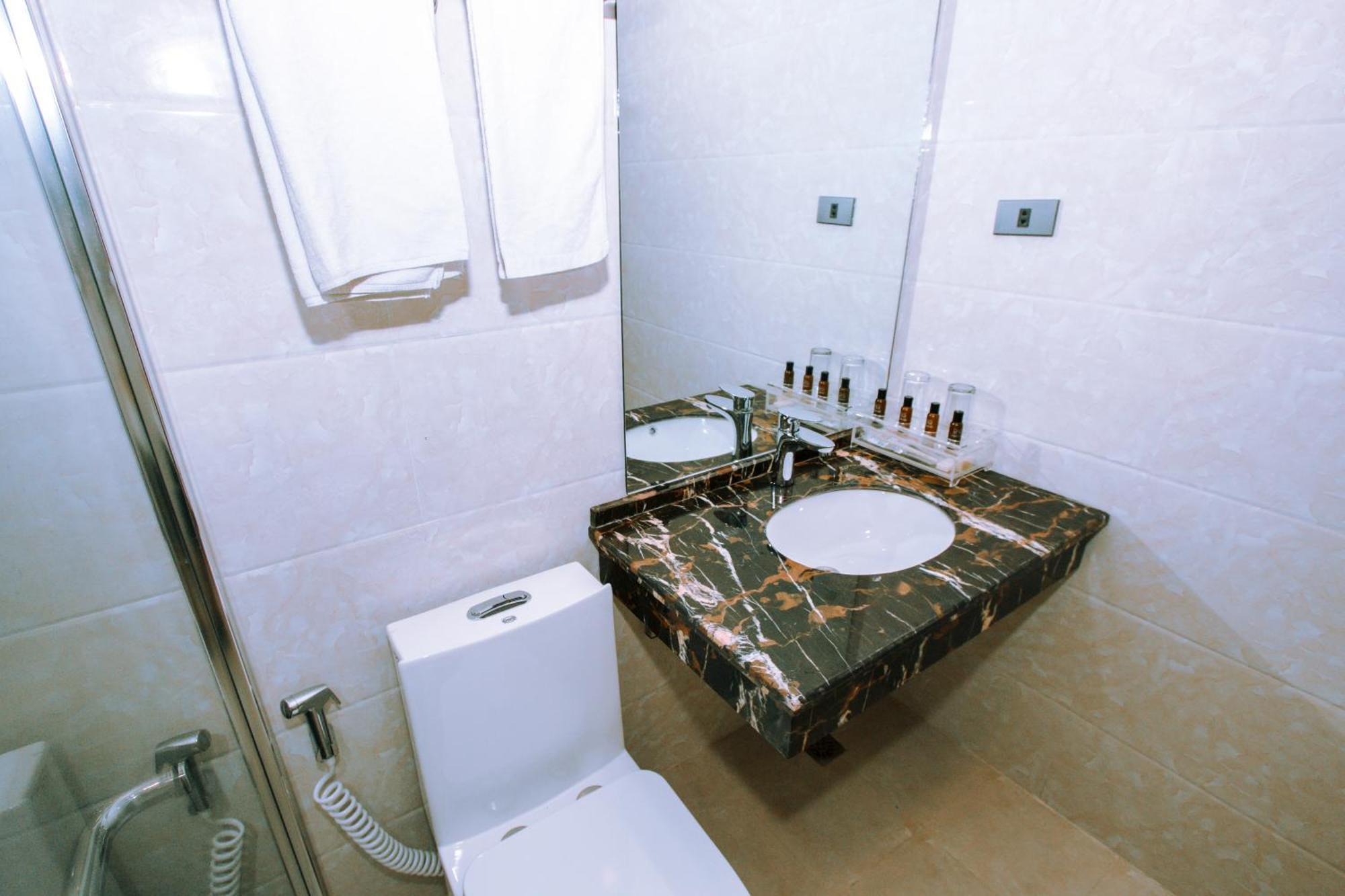 Superior Queen Room