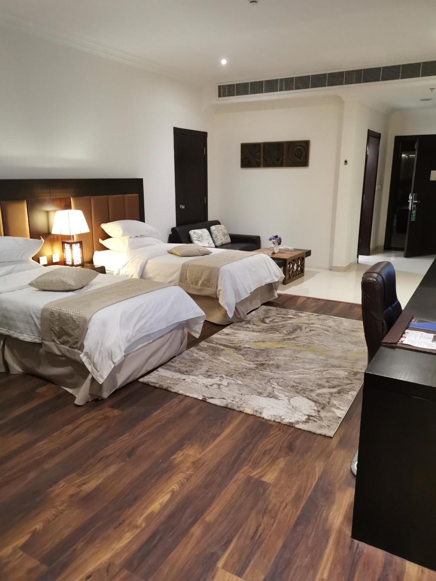 Deluxe Junior Suite