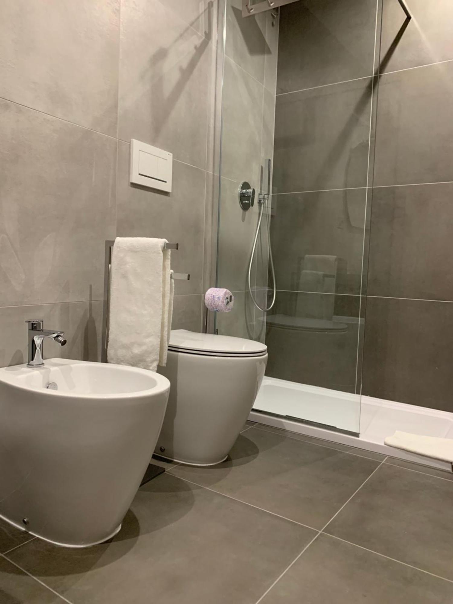Large Single Room