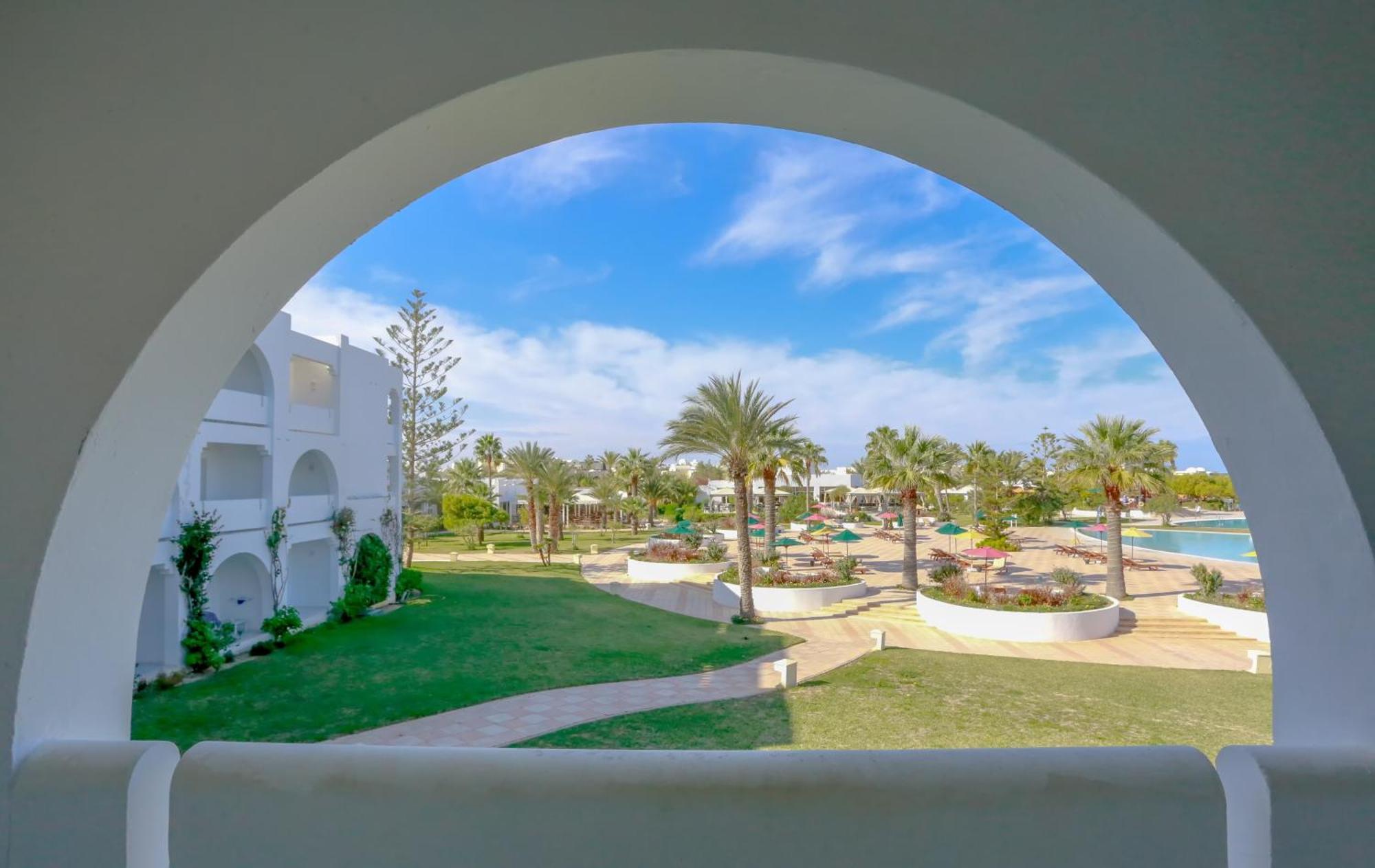 Double Room with Pool View