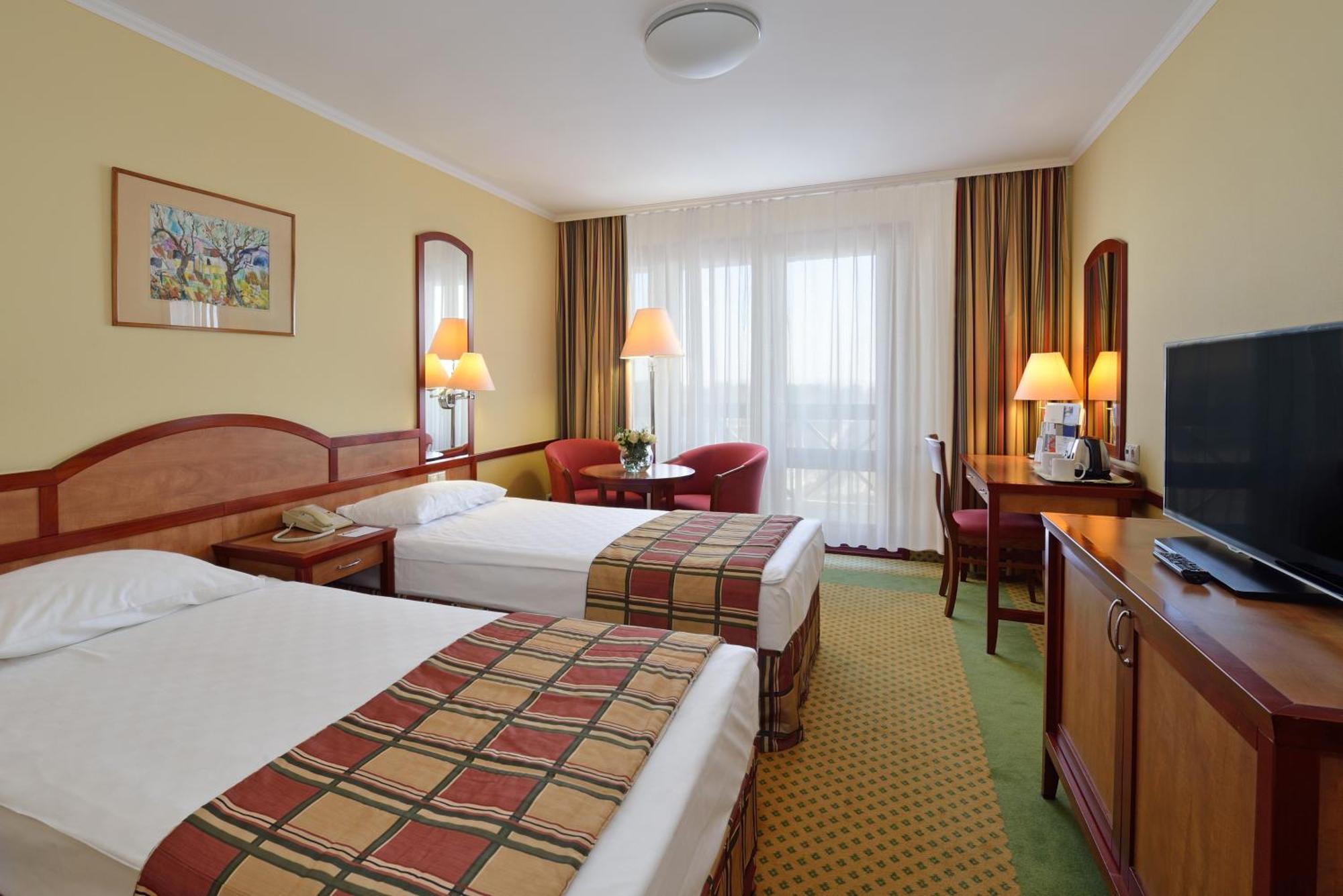 Superior Twin Room  (pet friendly)