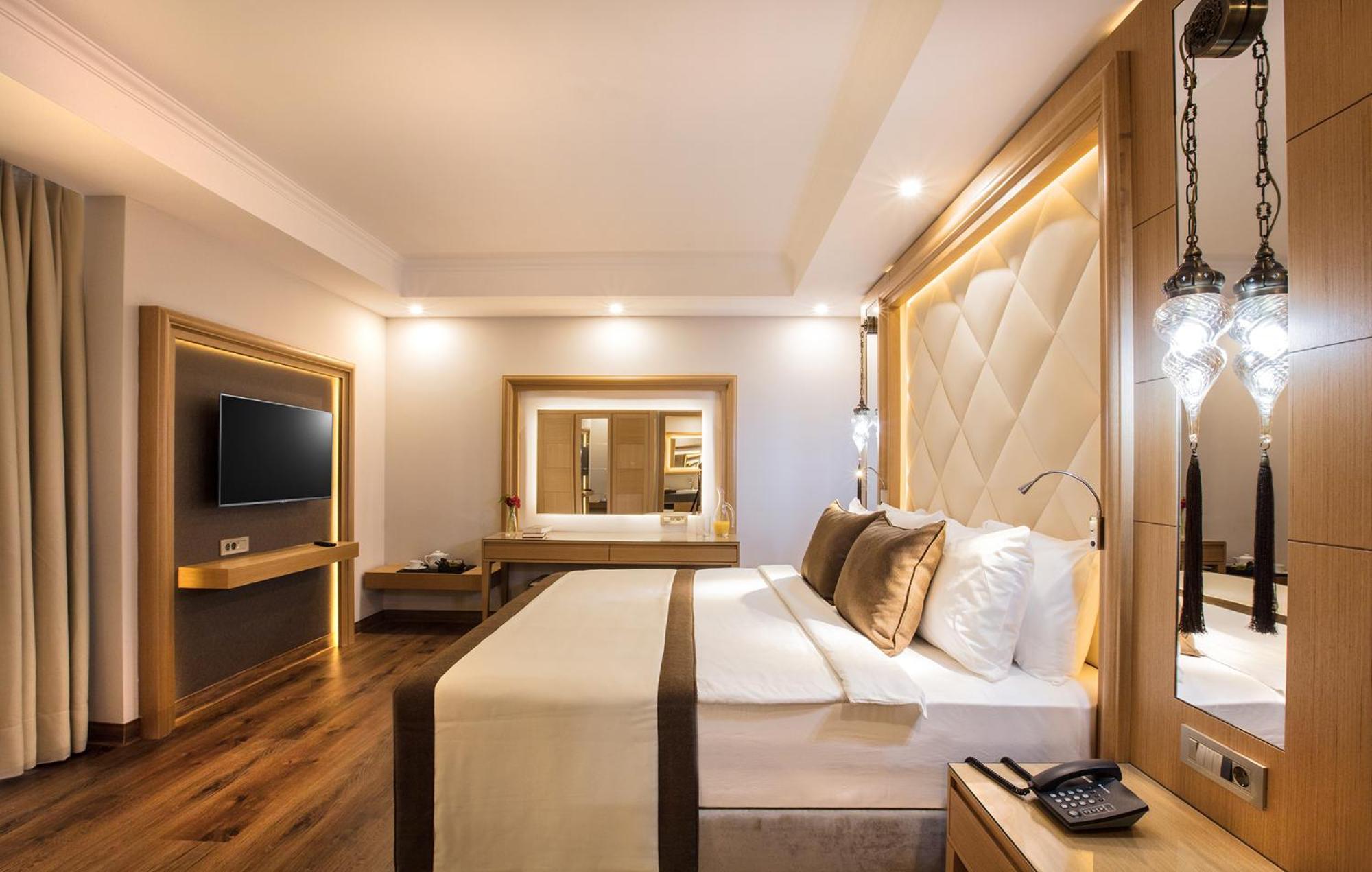Suite with Sea View