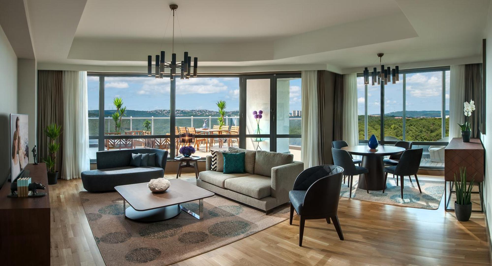 Three-Bedroom Executive Apartment