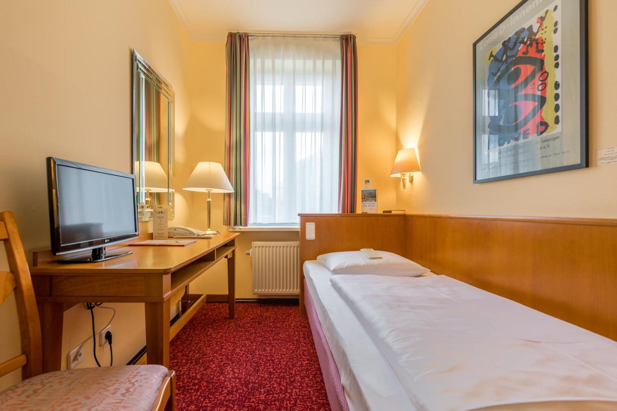 Economy Single Room
