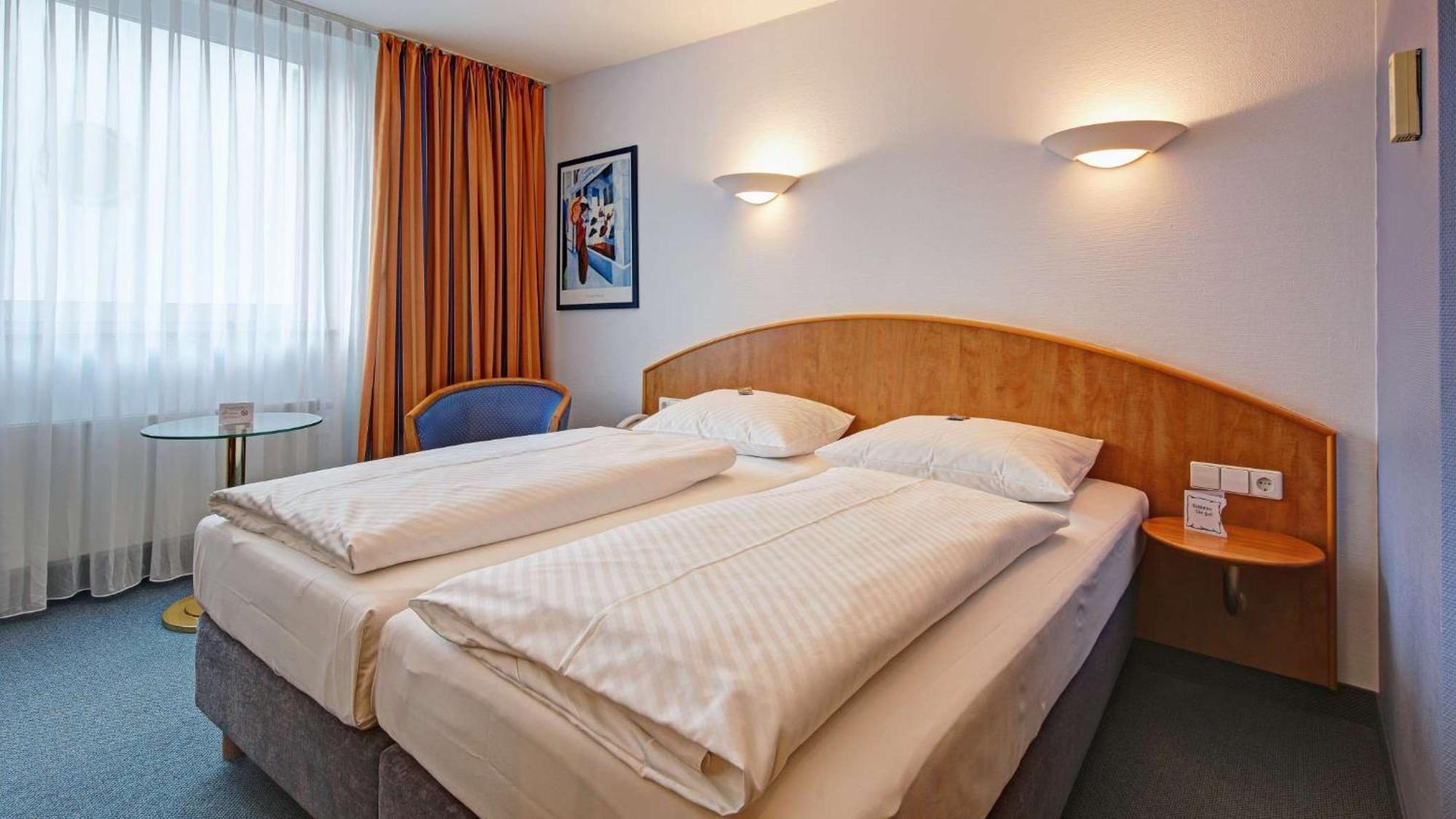 Standard Double Room - Non-Smoking