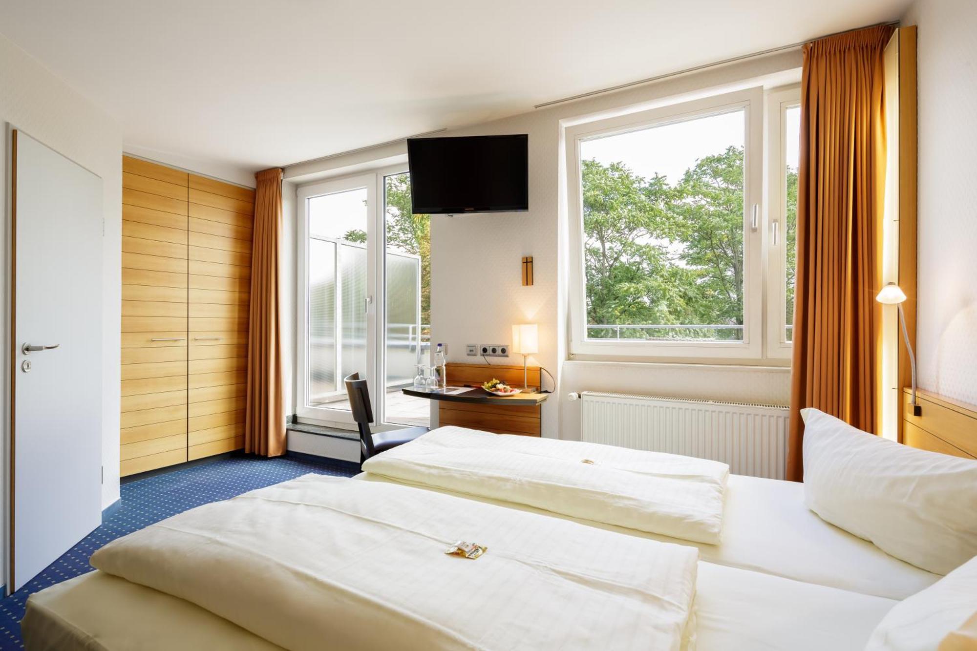 Double or Twin Room with Balcony