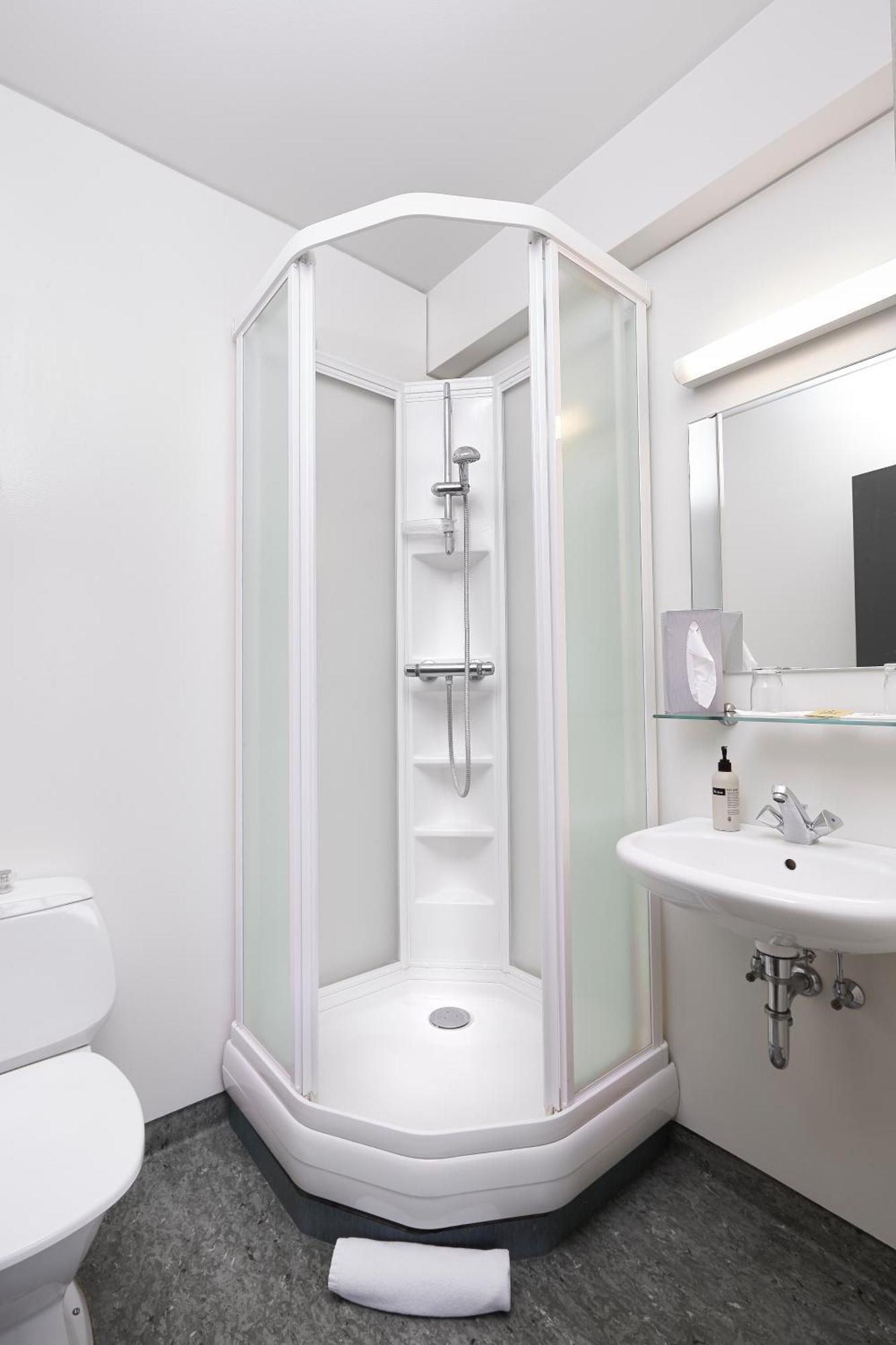 Economy Single Room