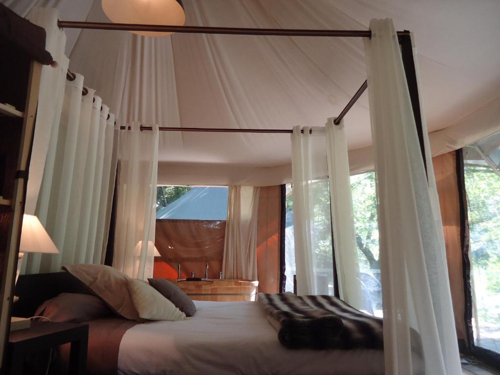 Deluxe Double Lodge - River View