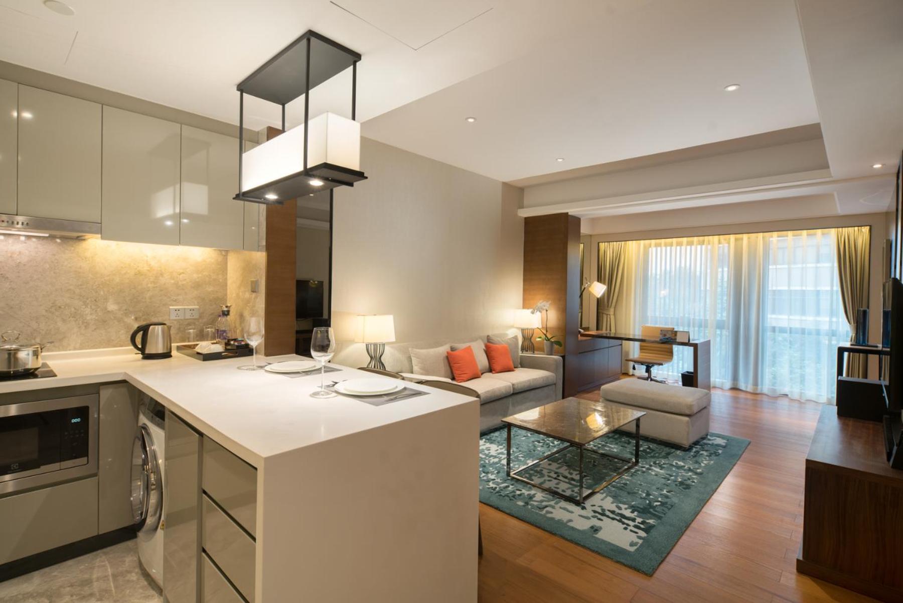 One Bedroom Deluxe Apartment