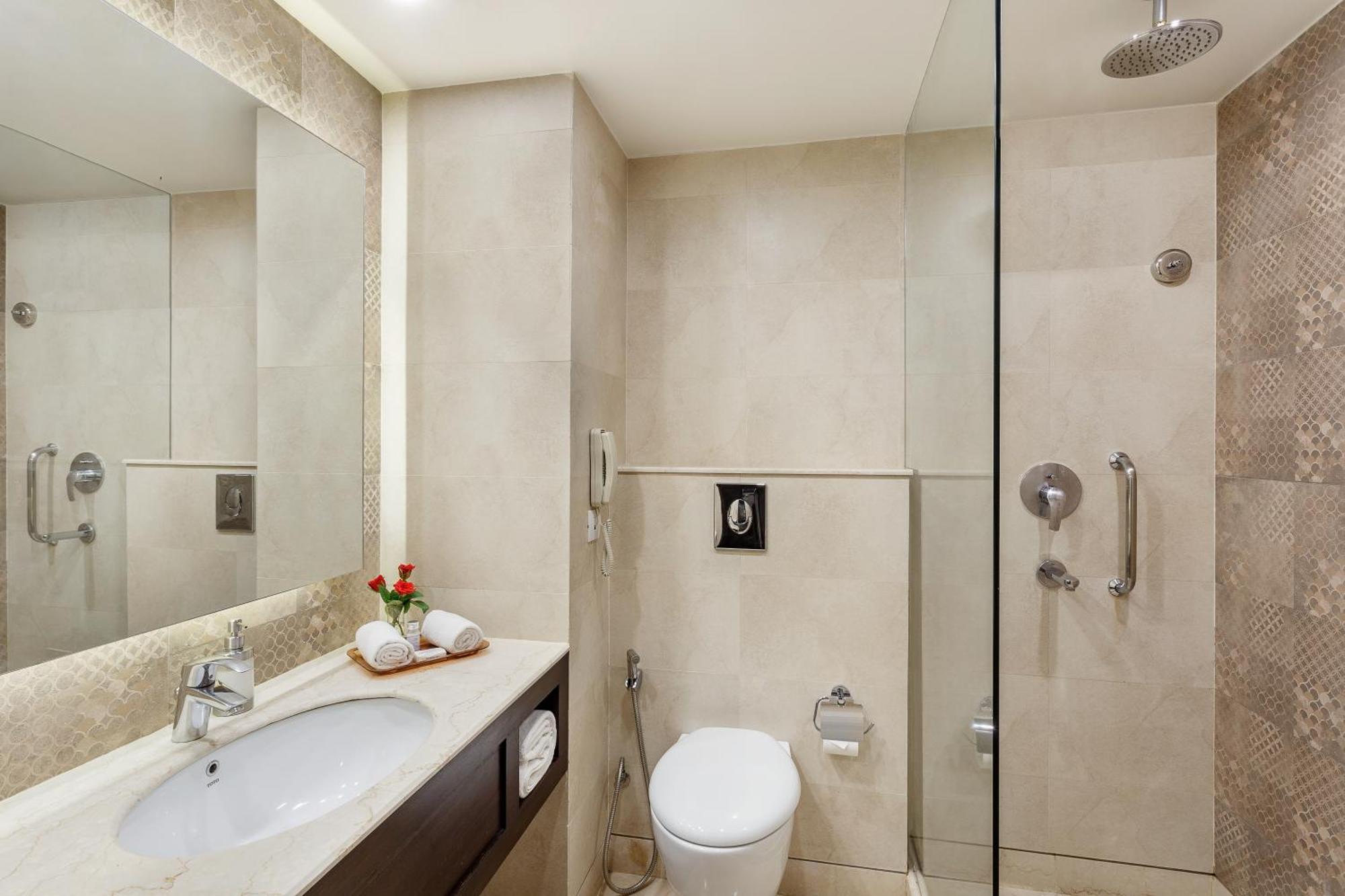 Superior Room - 2 Single Beds With 20% discount on food, beverages and laundry
