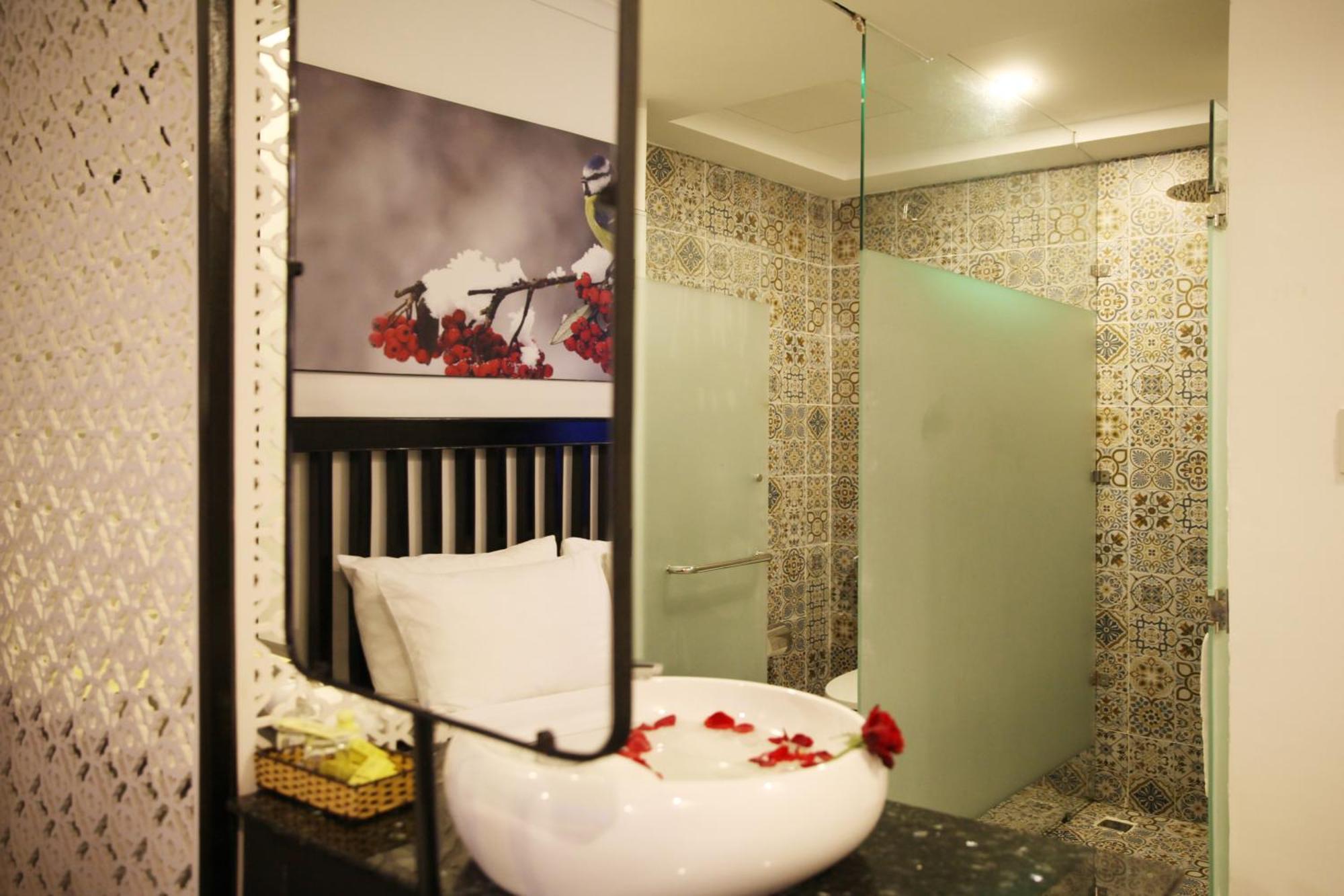 Deluxe Double Room with Balcony