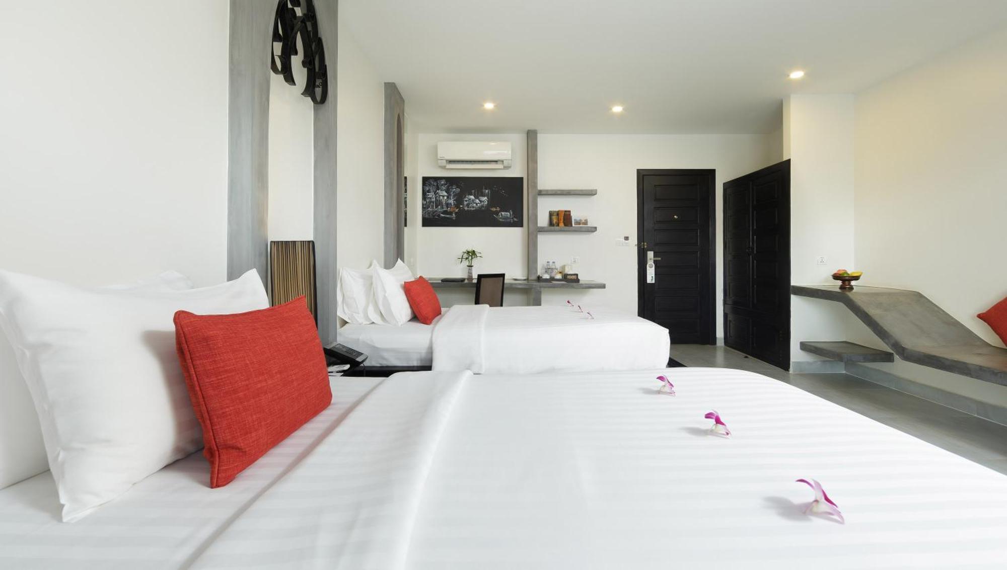 Deluxe Twin Room