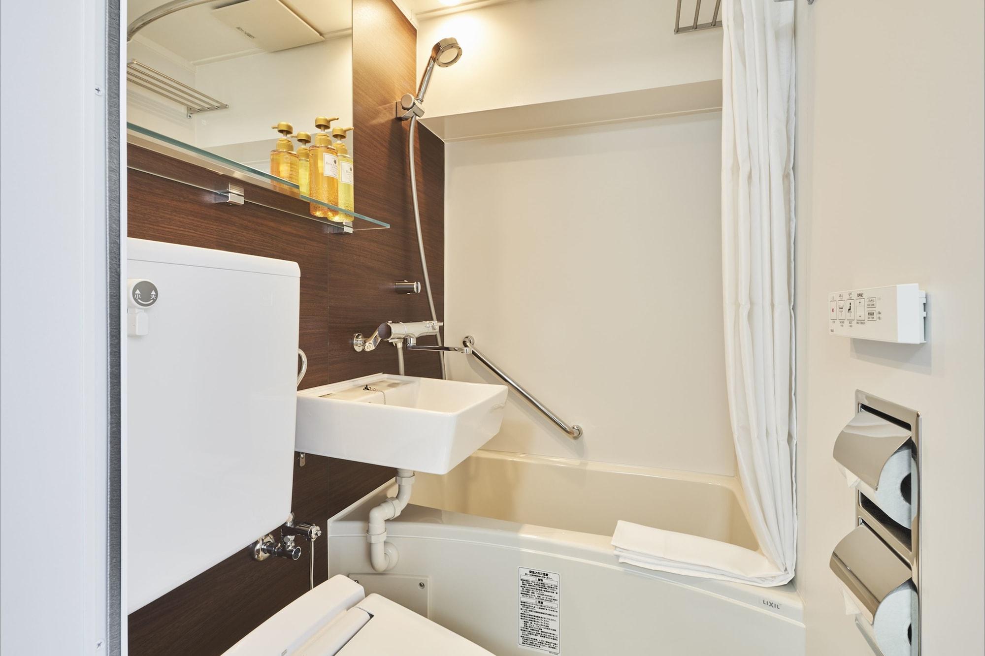 Small Double Room - Nonsmoking
