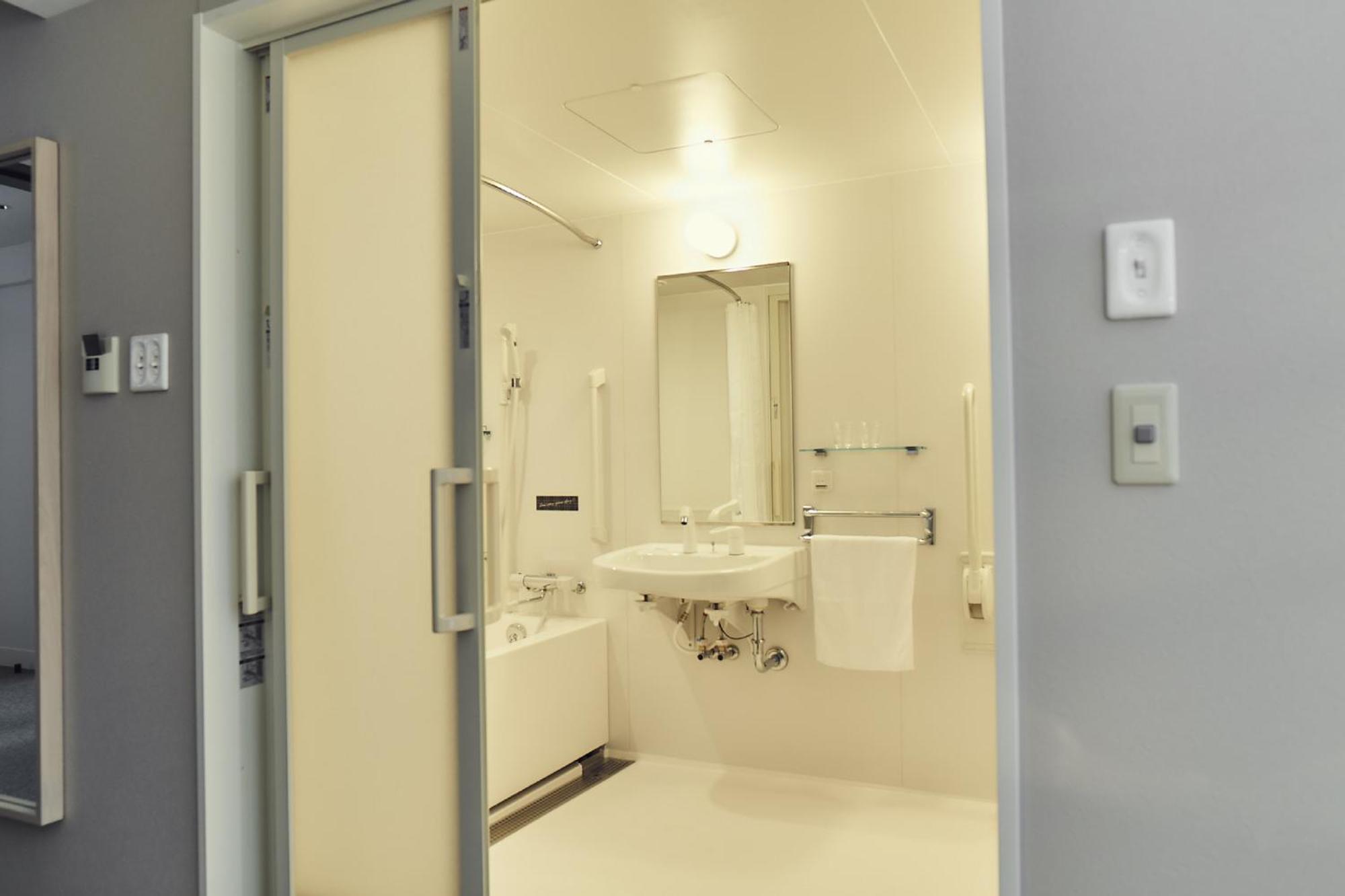 Twin Room - Disability Access