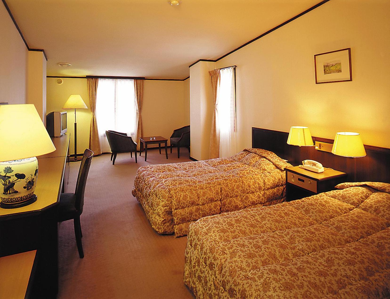 Standard Twin Room - Non-Smoking