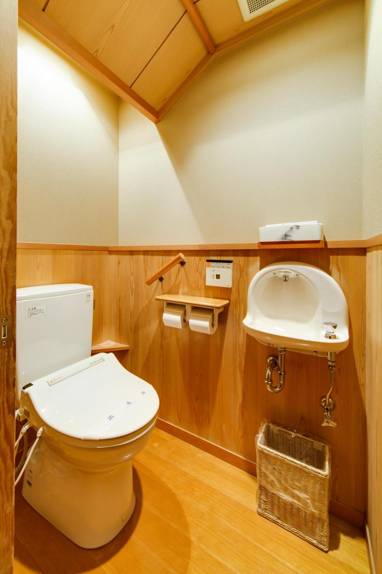 Japanese Style Room with Open-Air bath with Lake Side - Non-Smoking (2 adults)